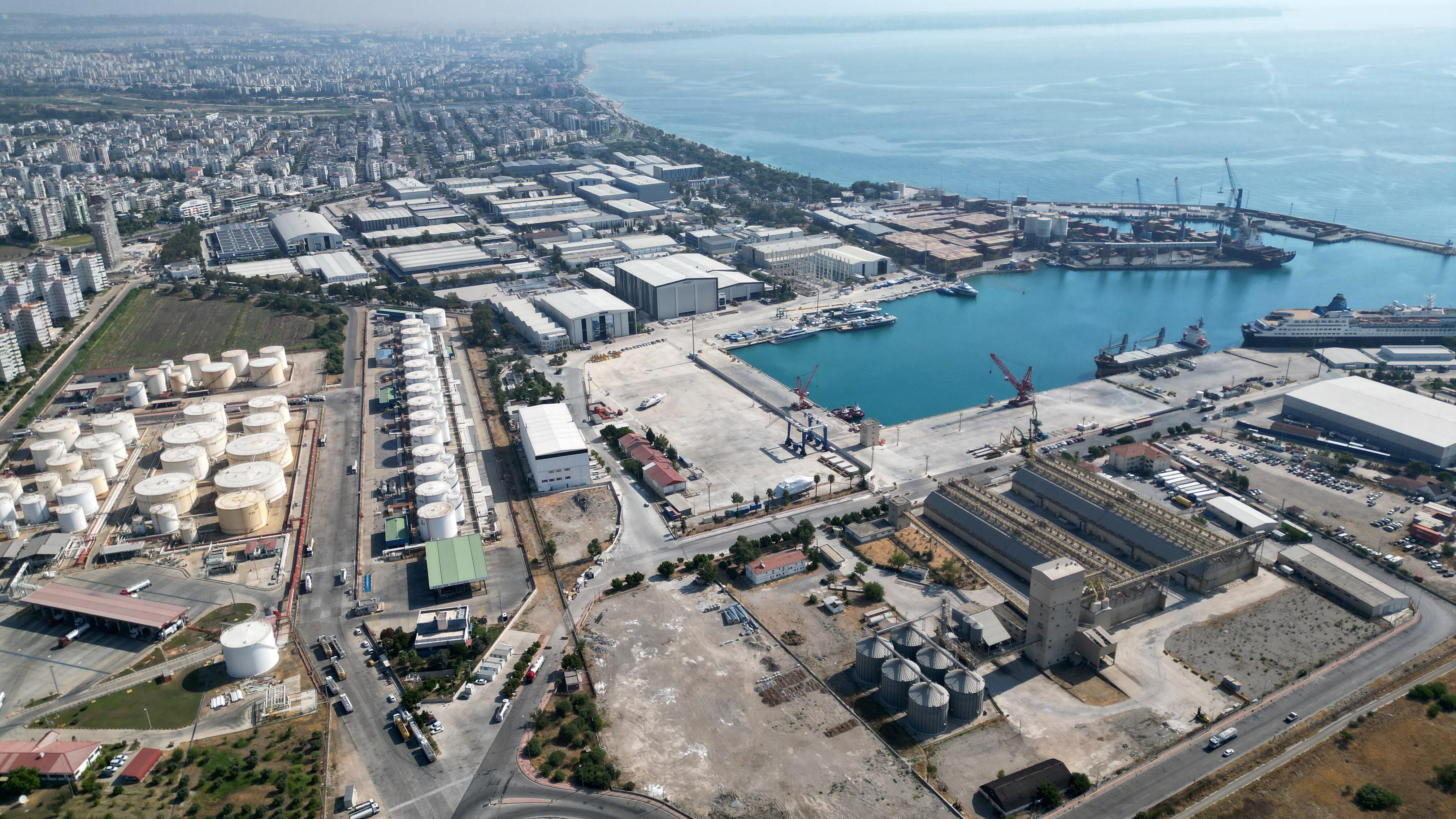 Antalya’nın Ekonomisi Temmuzda Büyüdü (2)