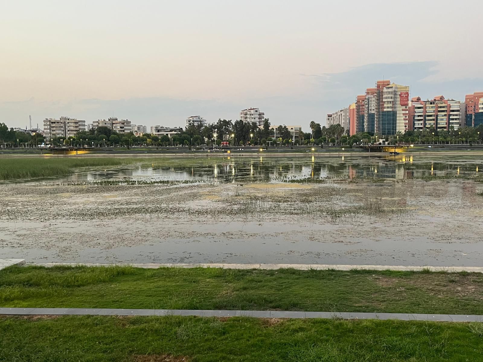 Antalya’nın Göbeğinde Bataklık (4)