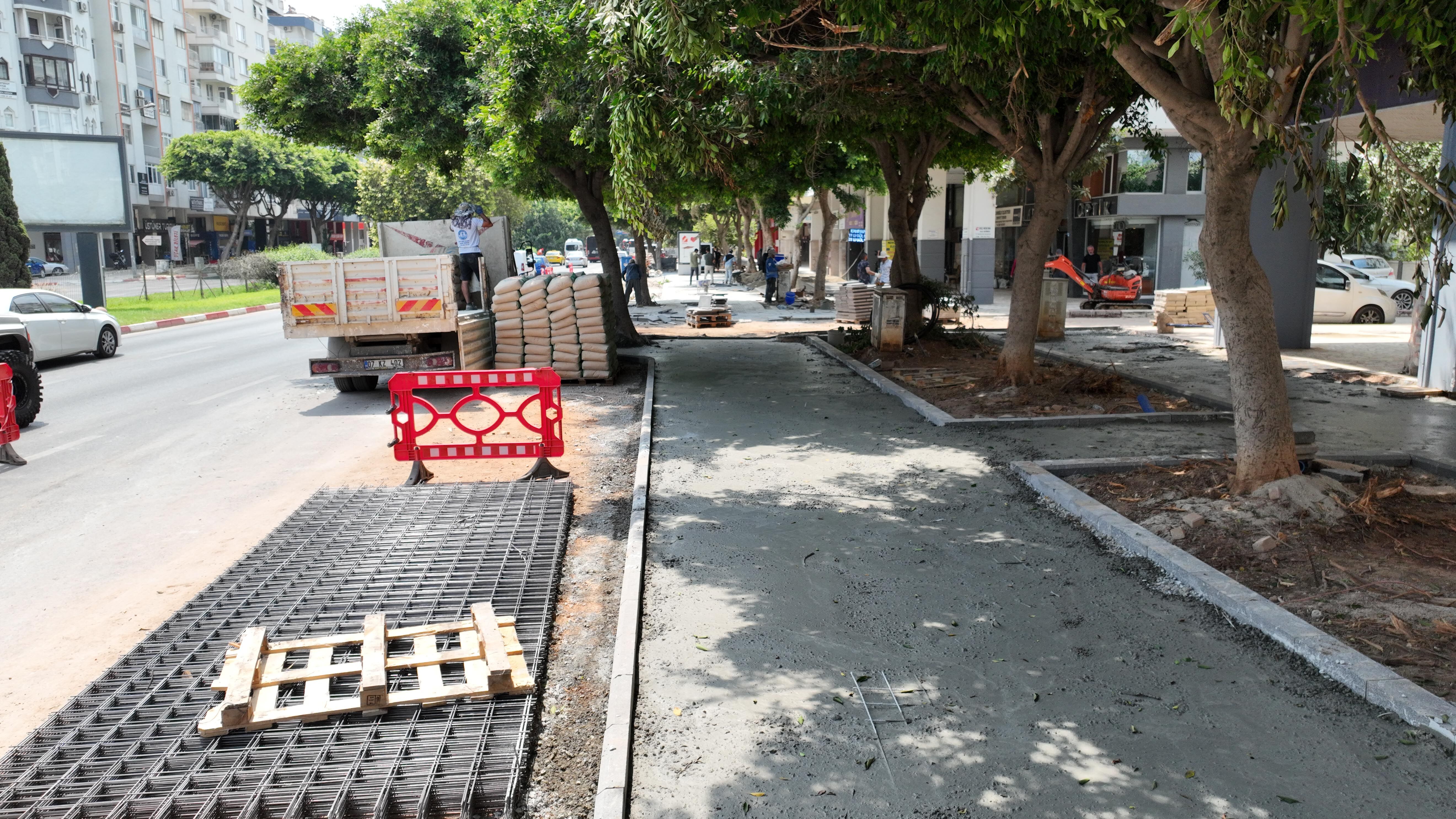 Antalya’nın Üç Önemli Bulvarına Büyük Dokunuş (4)