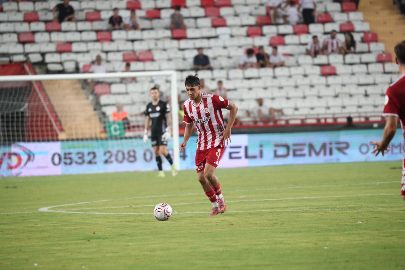 Antalyaspor 1. Lige 3 Puanla Basladi (3)