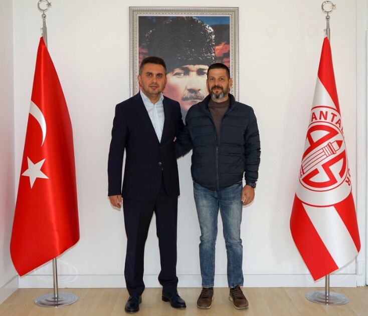 Antalyaspor Asbaşkanından Tepki Gösteren Taraftara ‘Tribüne Gelmeyin, Maçları Evinizde Izleyin’ (5)