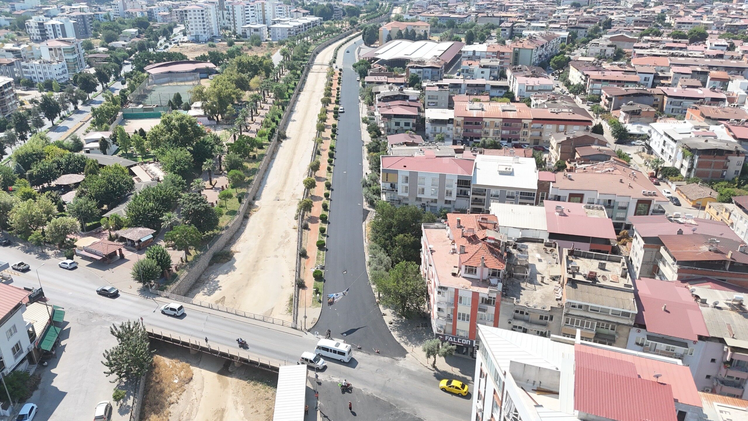 Aydın’da 10 Bin Metrekarelik Asfalt Çalışması Tamamlandı (7)