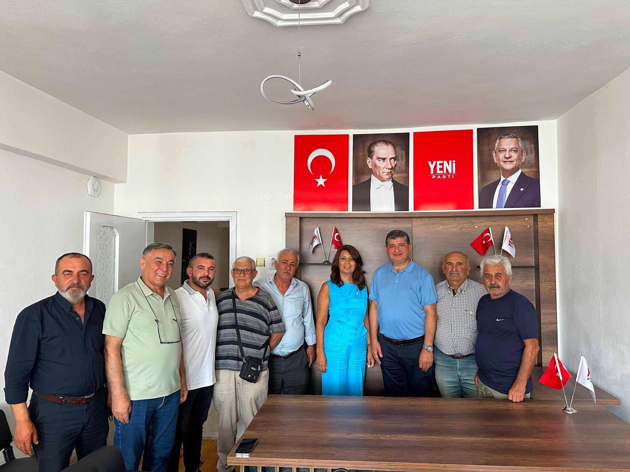Chp’de Istifa Dalgası Korkuteli’ne Sıçradı! Meclis Üyesi Yeni Parti’ye Katıldı (7)