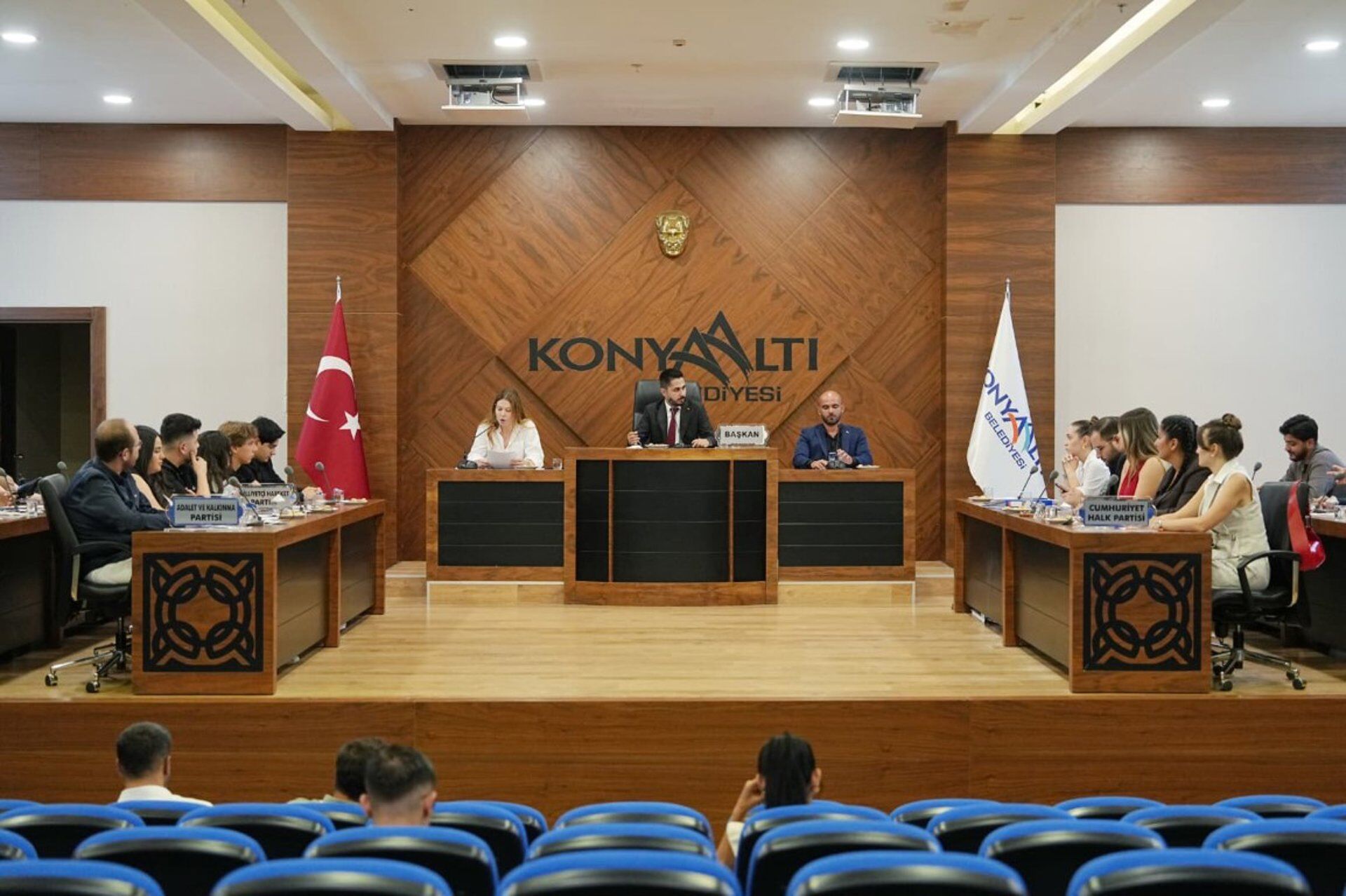 Chp’yi Sarsacak Gelişme! Chp’li Meclis Üyeleri Toplu Istifaya Hazırlanıyor (2)