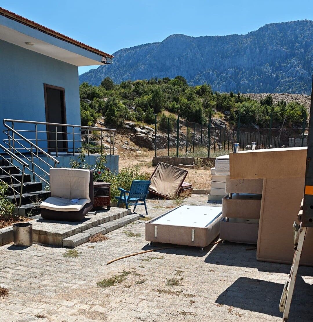 Dev Spor Sahası Belediyeye Geçti! Antalya İbradı'da Tahliye Şoku (7)