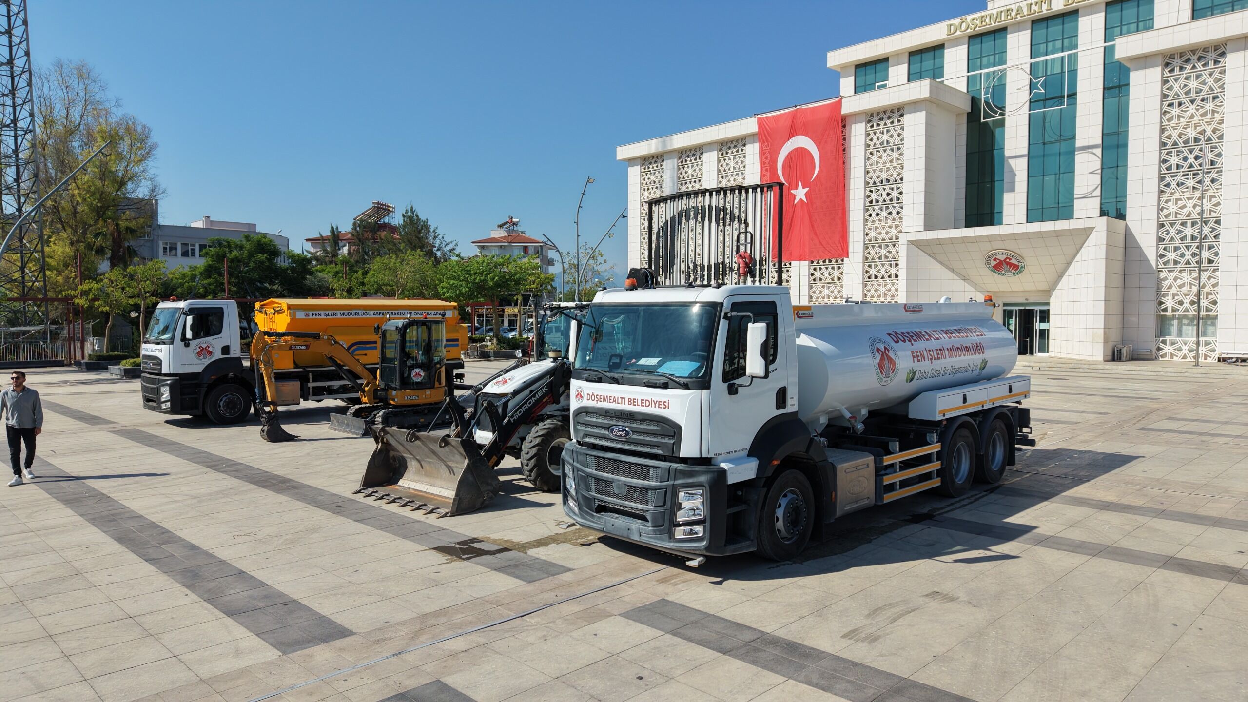 Döşemealtı Belediye Başkanı Menderes Dal’dan Yol Açıklaması (1)