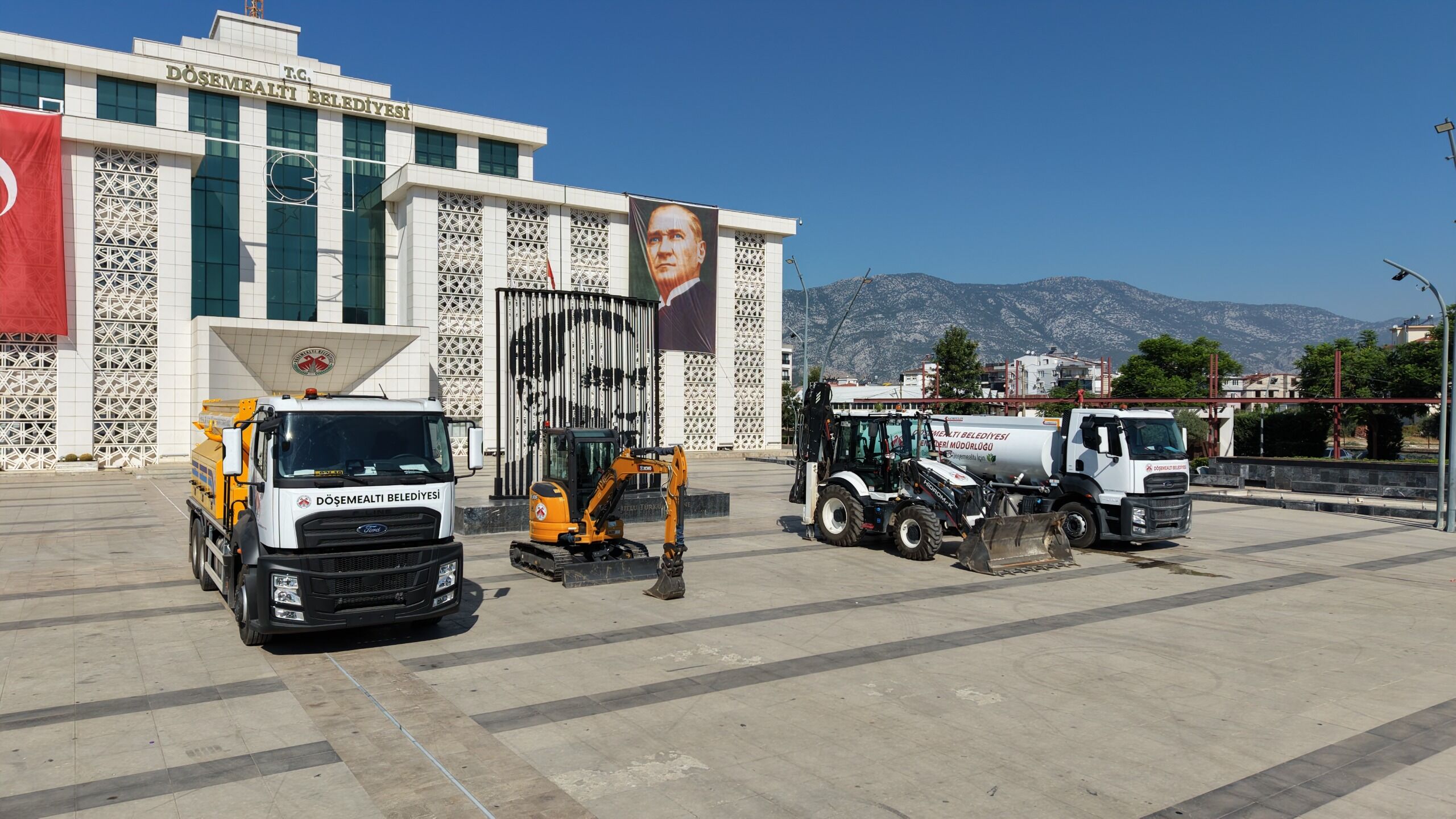 Döşemealtı Belediye Başkanı Menderes Dal’dan Yol Açıklaması (5)