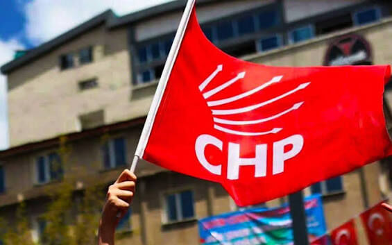 Finikede Chp Ile Yeni Parti Arasinda Bina Gerilimi Sona Erdi (2)