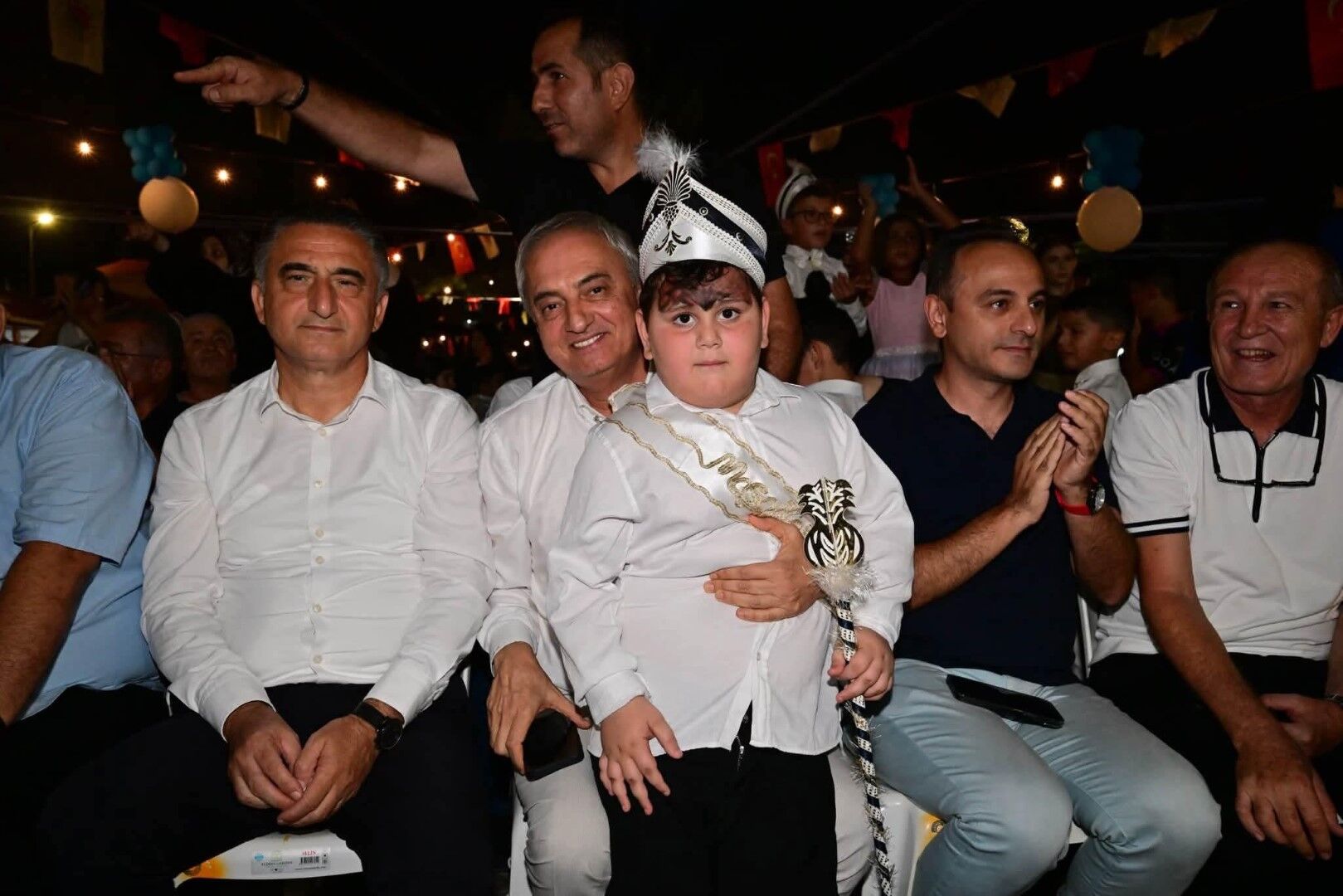 Kepez Belediyesi Ailelerin Yanında (4)