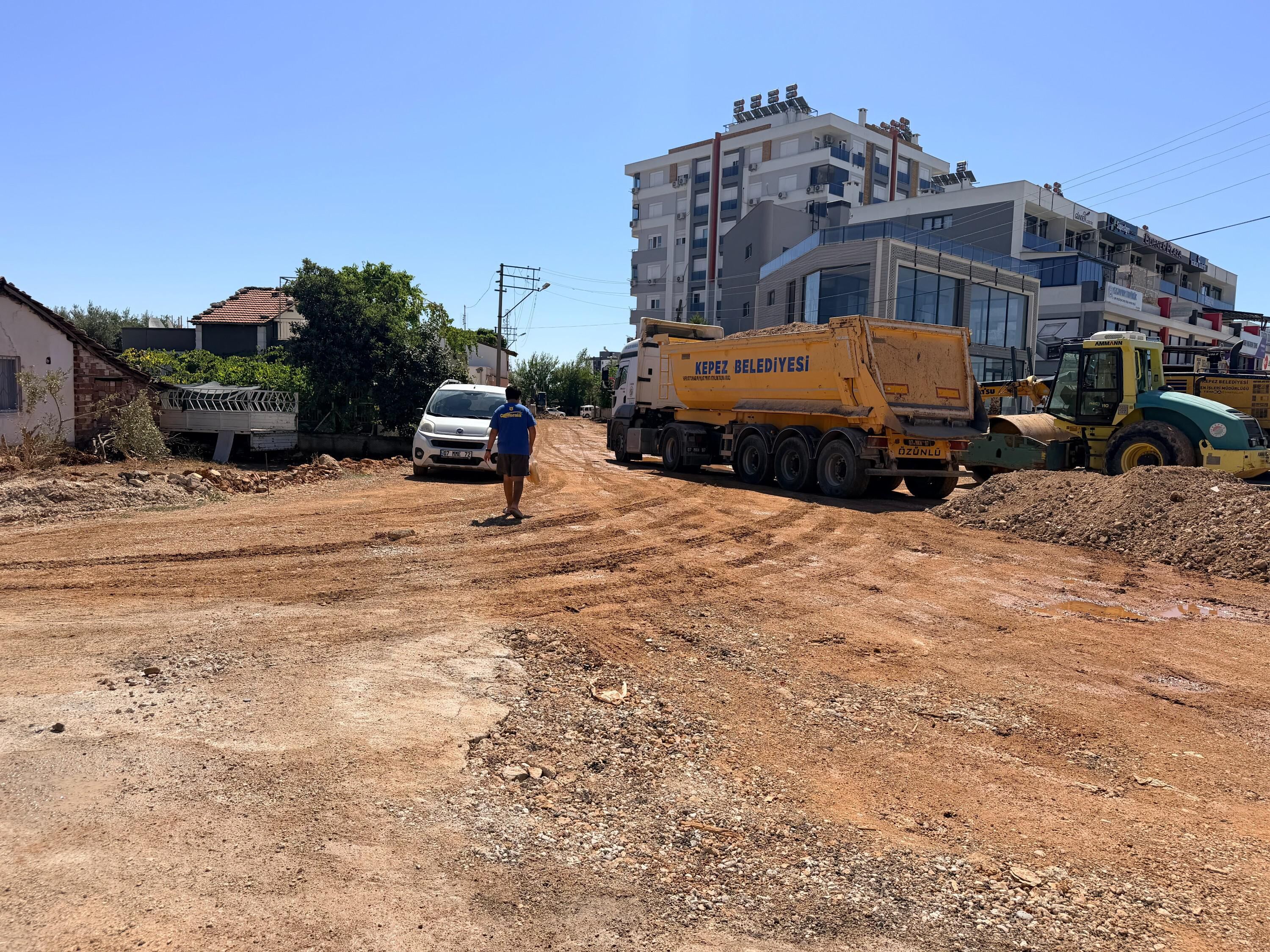 Kepez Belediyesi Yeni Yol Için Düğmeye Bastı (5)