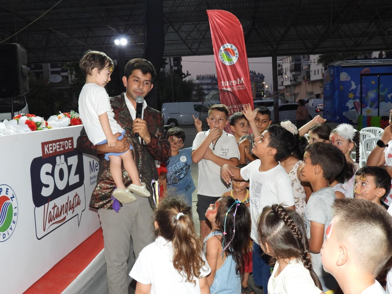 Kepez Belediyesi’nin Sahnesinin Durağı Habibler Mahallesi Oldu (2)