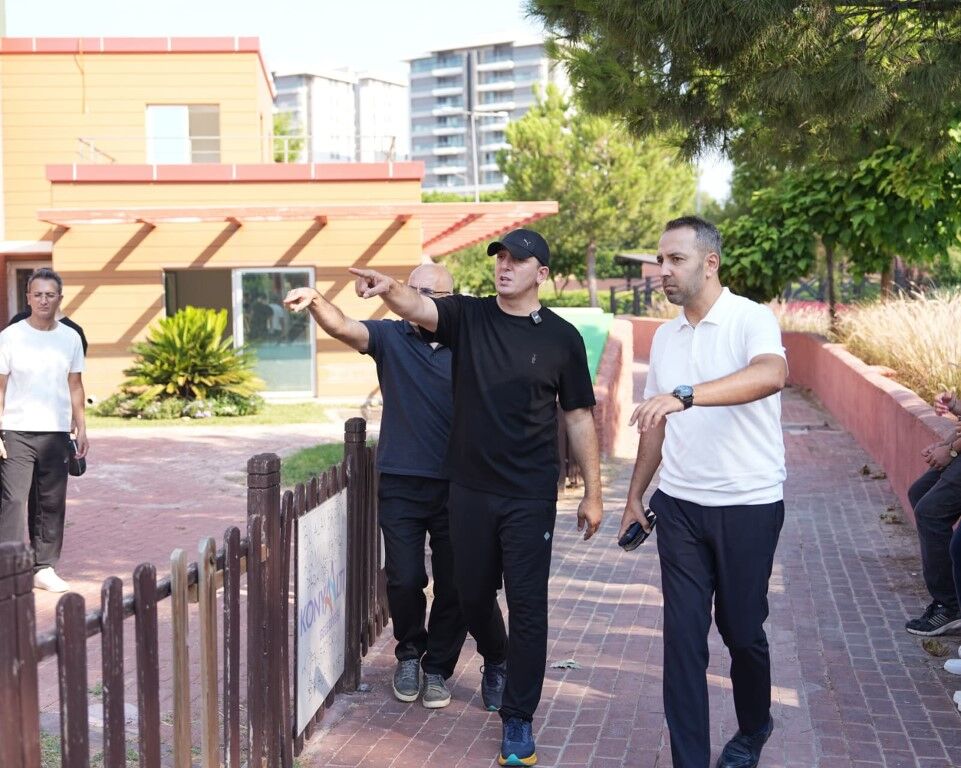 Konyaaltı Belediye Başkanı Cem Kotan Sokağın Nabzını Tuttu (2)