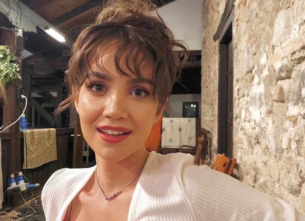 Merih Öztürk Kimdir Merih Öztürk’ün Ailesi Kim Merih Öztürk Sevgilisi Kim (3)