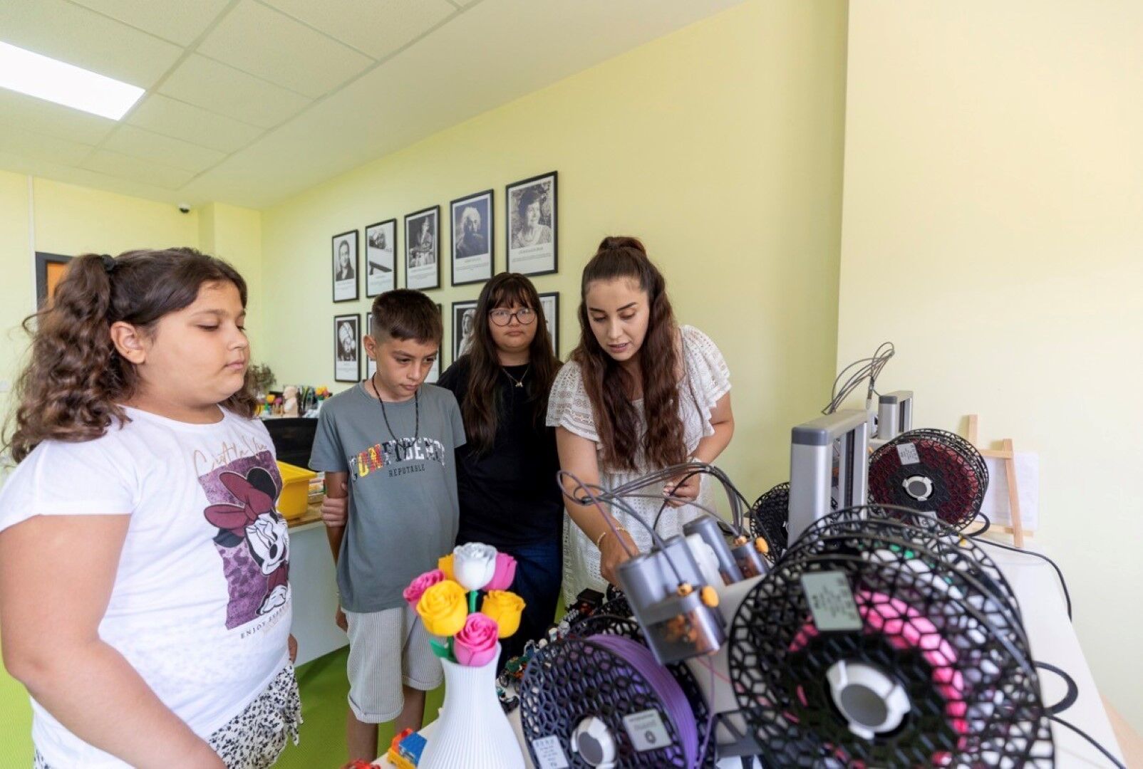 Mersin Büyükşehir Belediyesi Destek Verdi Çocuklar Robot Geliştirdi (2)