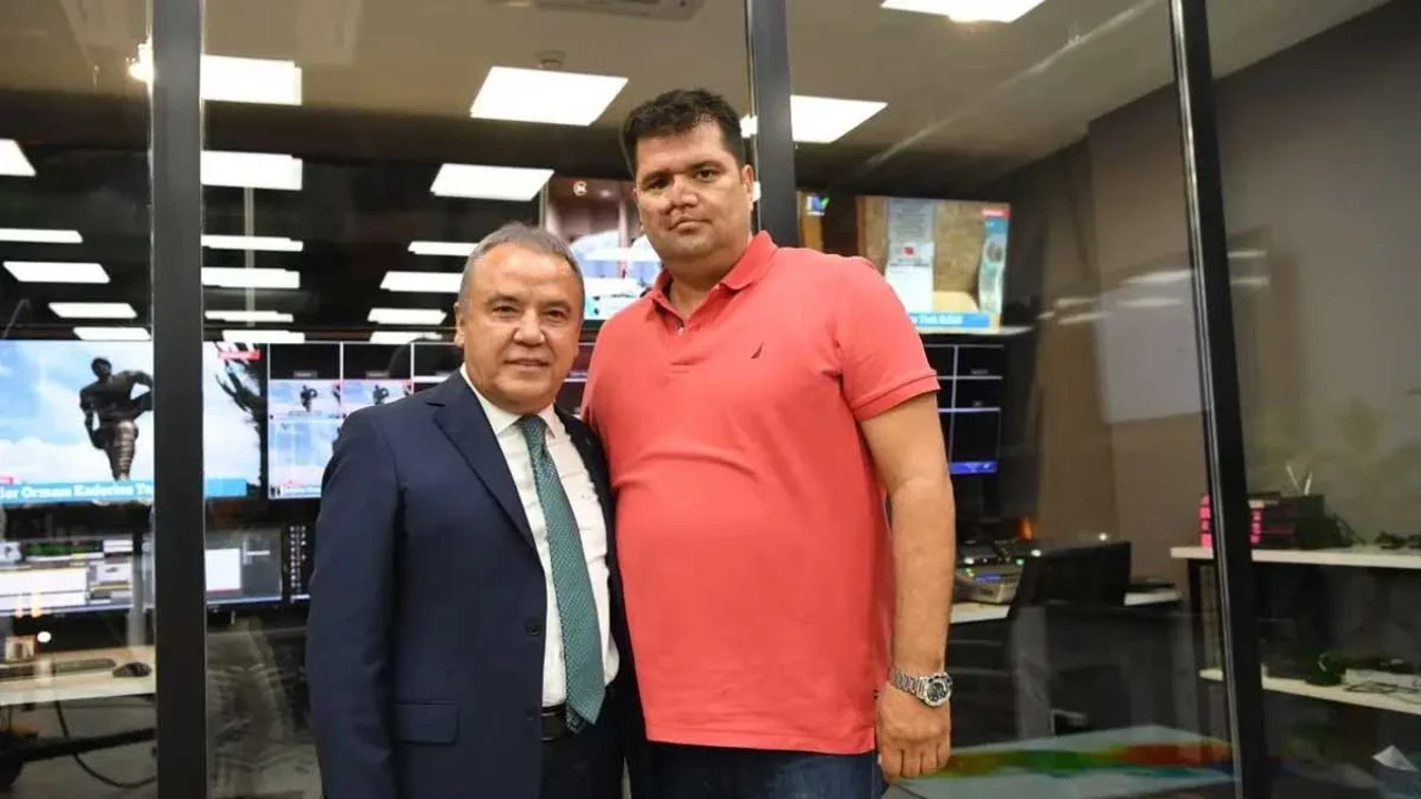 Okan Kayanın Evleri Satılıyor (2)