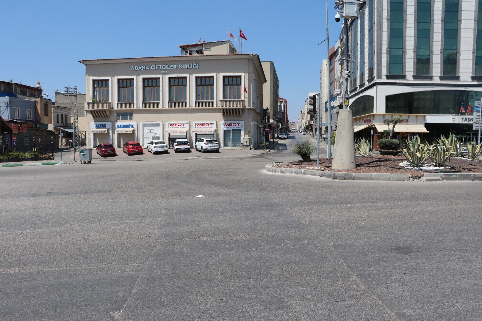 Sıcaklar Arttı Adana Sessizliğe Bürüdü (1)