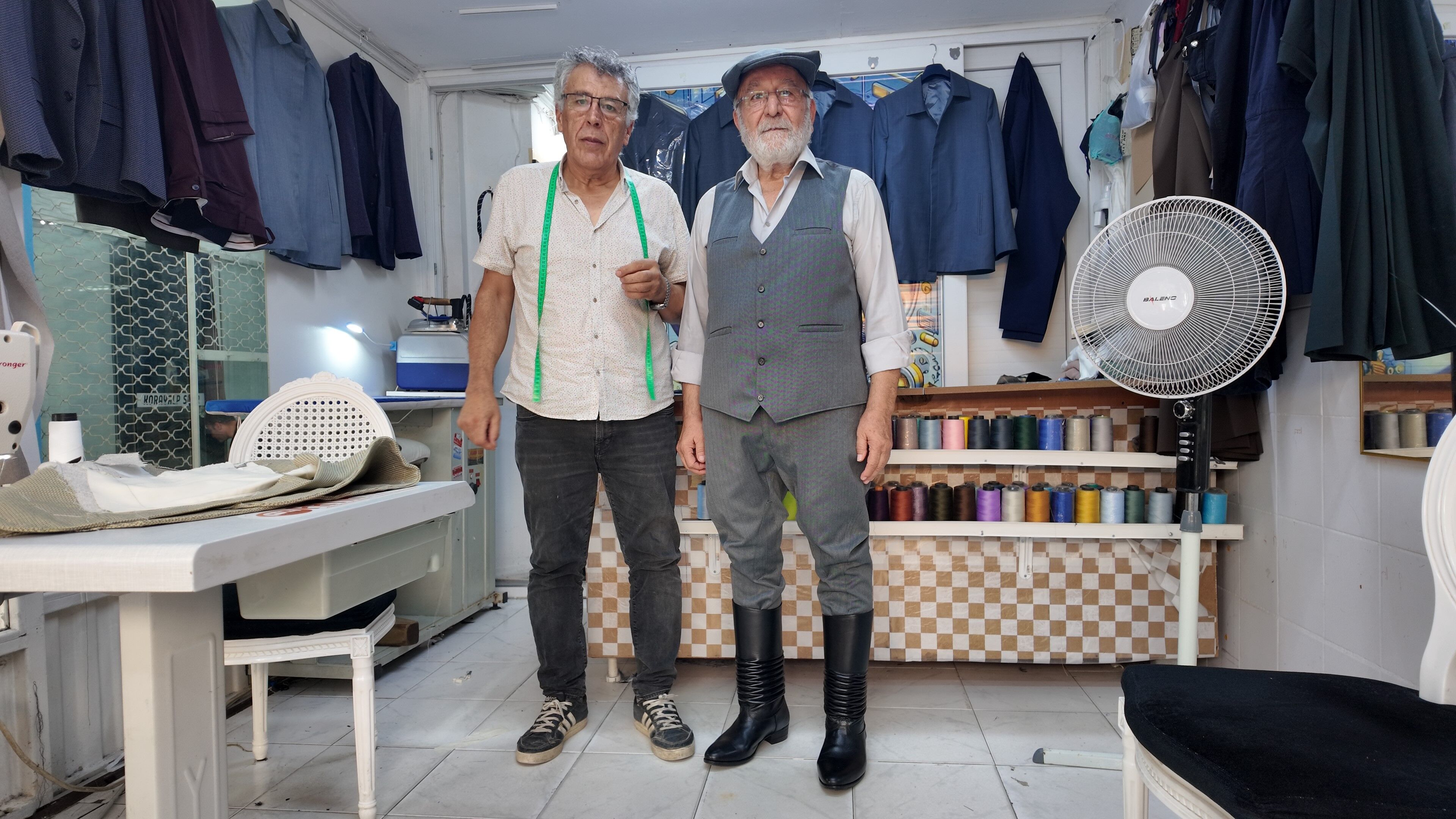 54 yıllık terzi Coşgun, 'Yörük Kültürü'nü iğne iplikle yaşatıyor