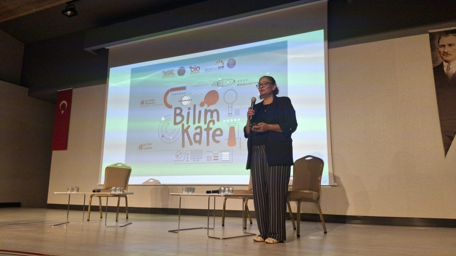 Akdeniz Bilim Kafe’de ‘Gazze’de Üniversitenin Geleceği’ Konuşuldu (1)