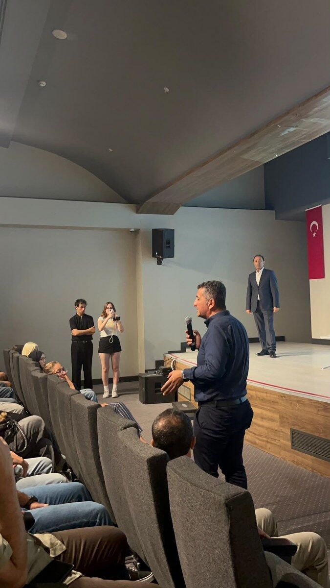 Akdeniz Bilim Kafe’de ‘Gazze’de Üniversitenin Geleceği’ Konuşuldu (2)-1