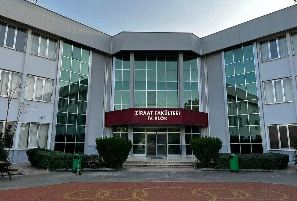 Akdeniz Üniversitesi’nde Mezun Olduğu Fakülteye 26 Yıl Sonar Dekan Oldu (3)
