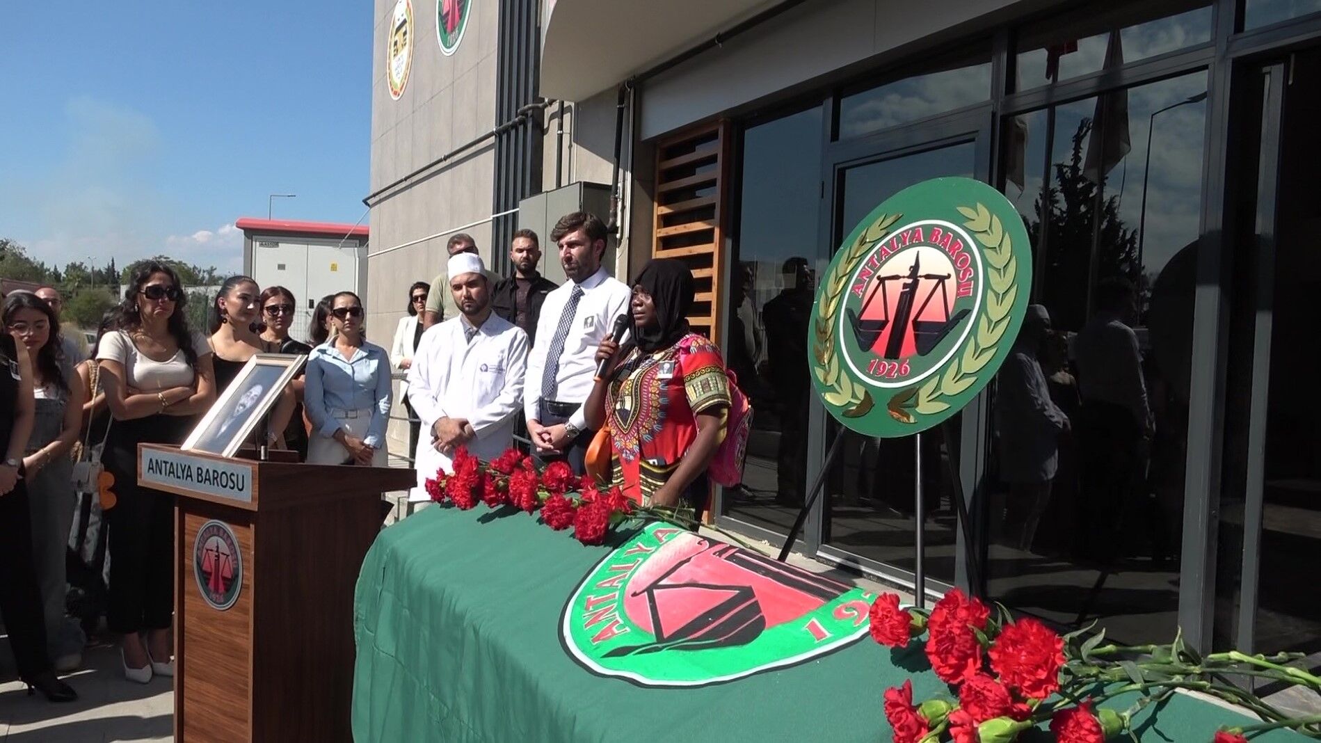 Akdeniz Üniversitesi’nden Gözü Yaşlı Veda (4)