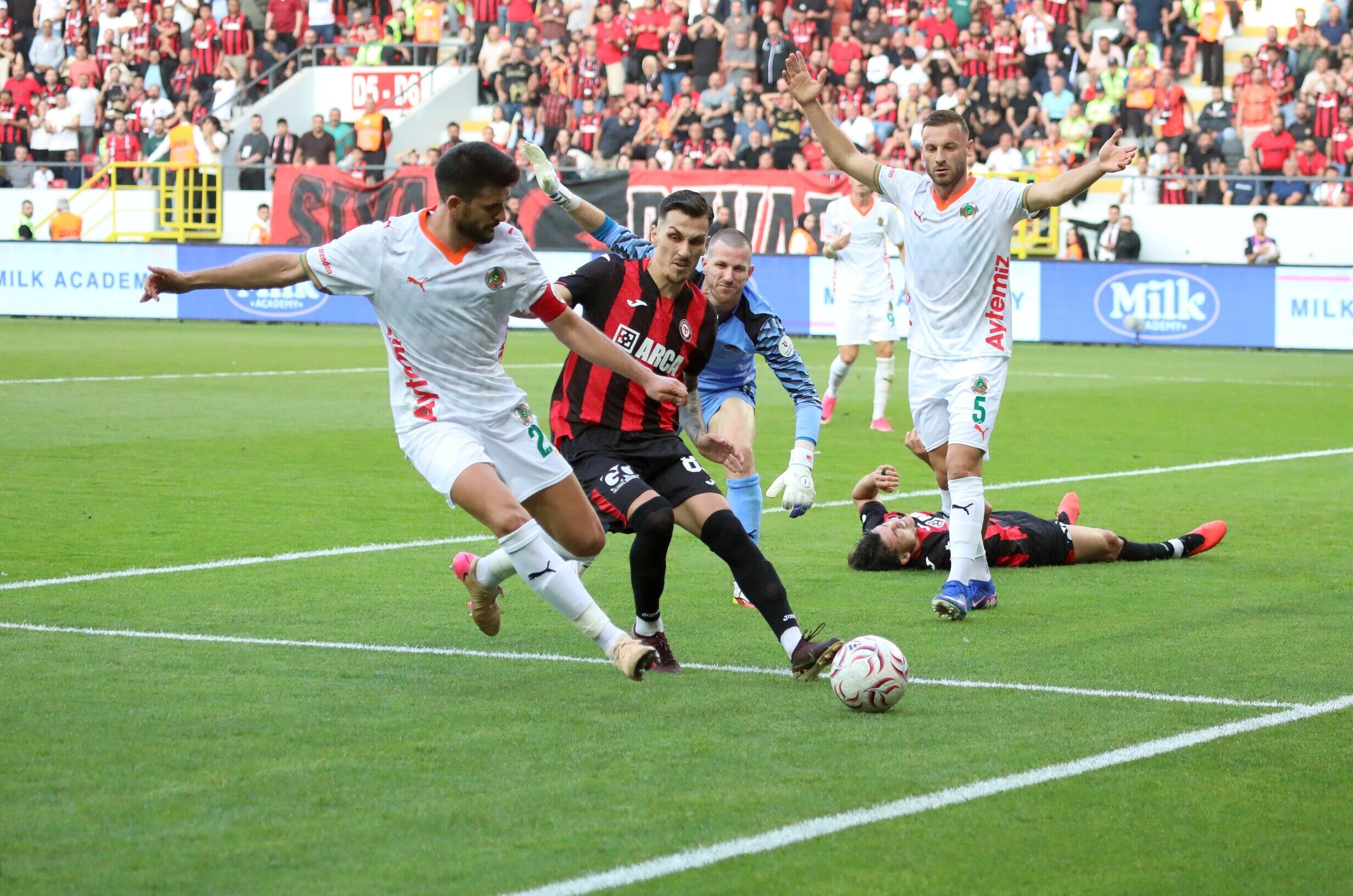 Alanyaspor Corum Maci (3)