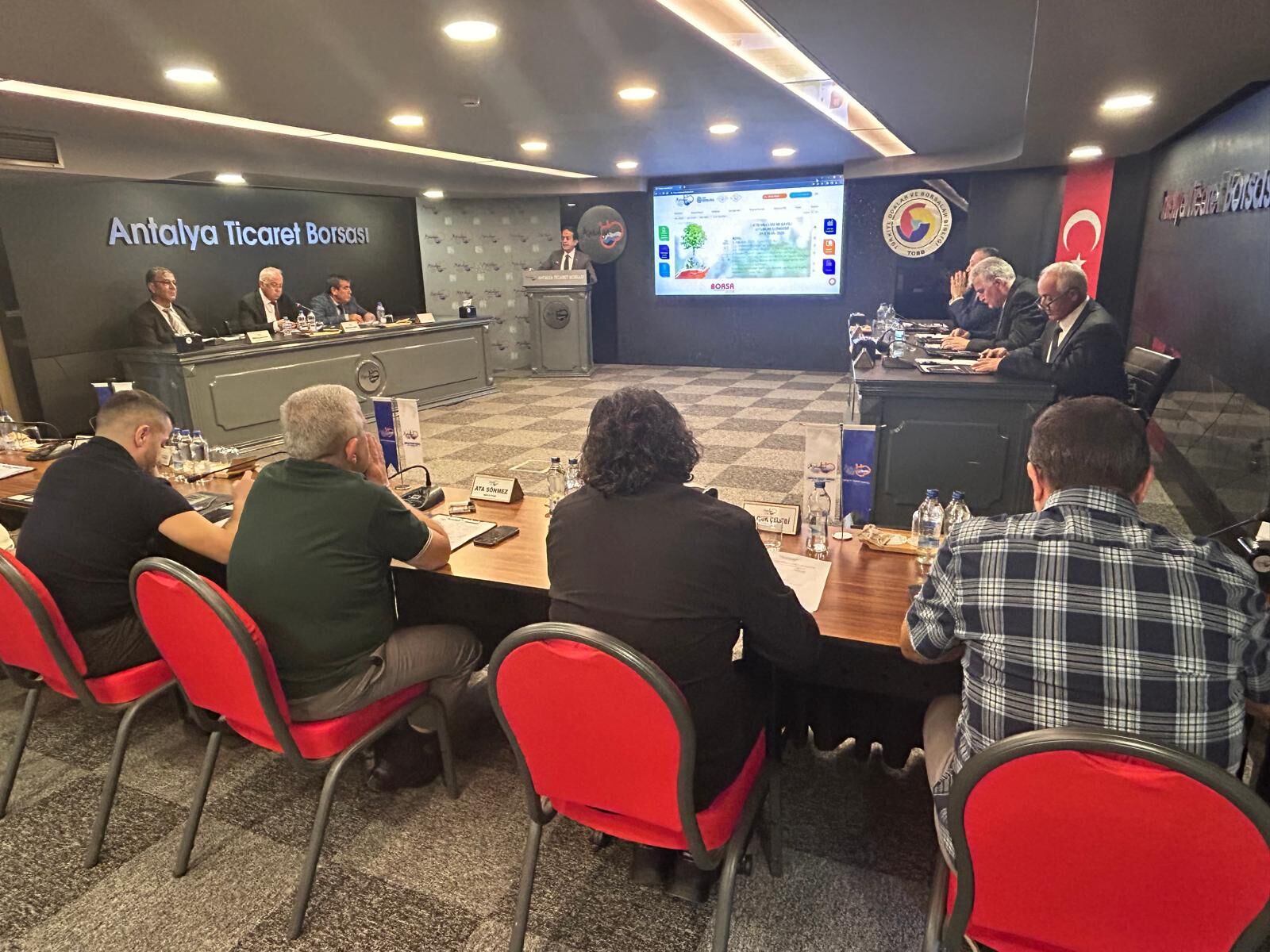 Ali Çandır Dört Yıllık Karnesini Açıkladı! 626 Karar, 16 Sektörel Analiz, 11 Ülkede Yeni Pazar (1)