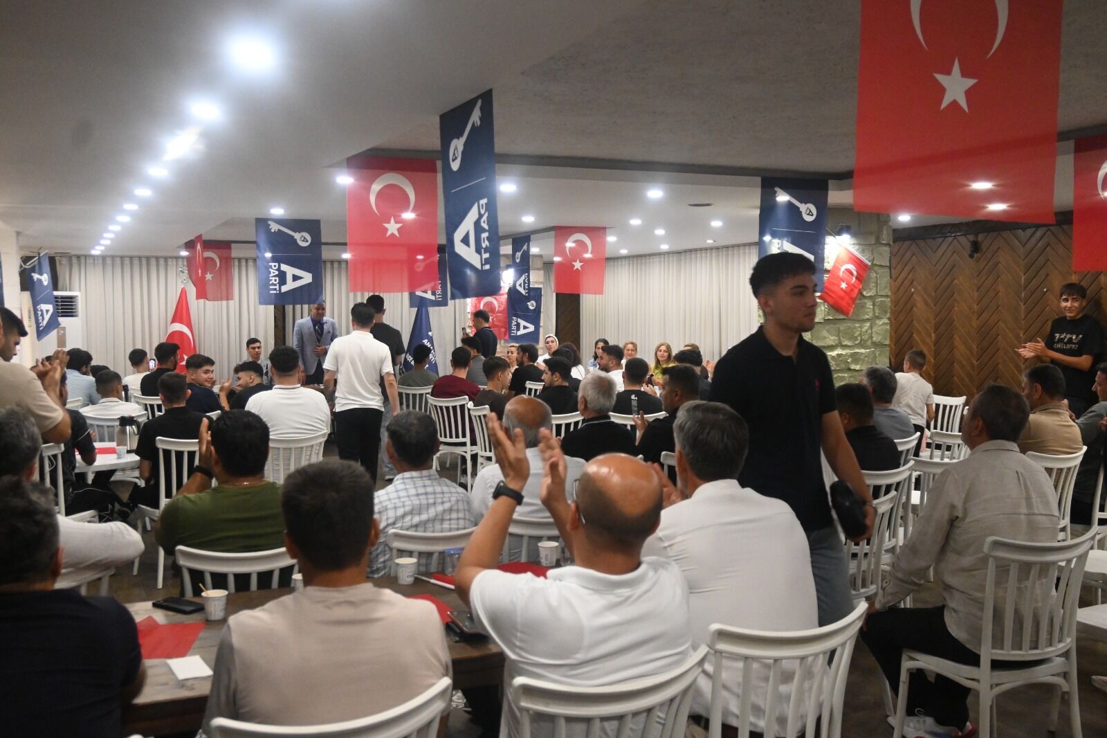 Anahtar Parti Kepez’de Gençlik Yapılanması Ergül’e Emanet Etti (5)