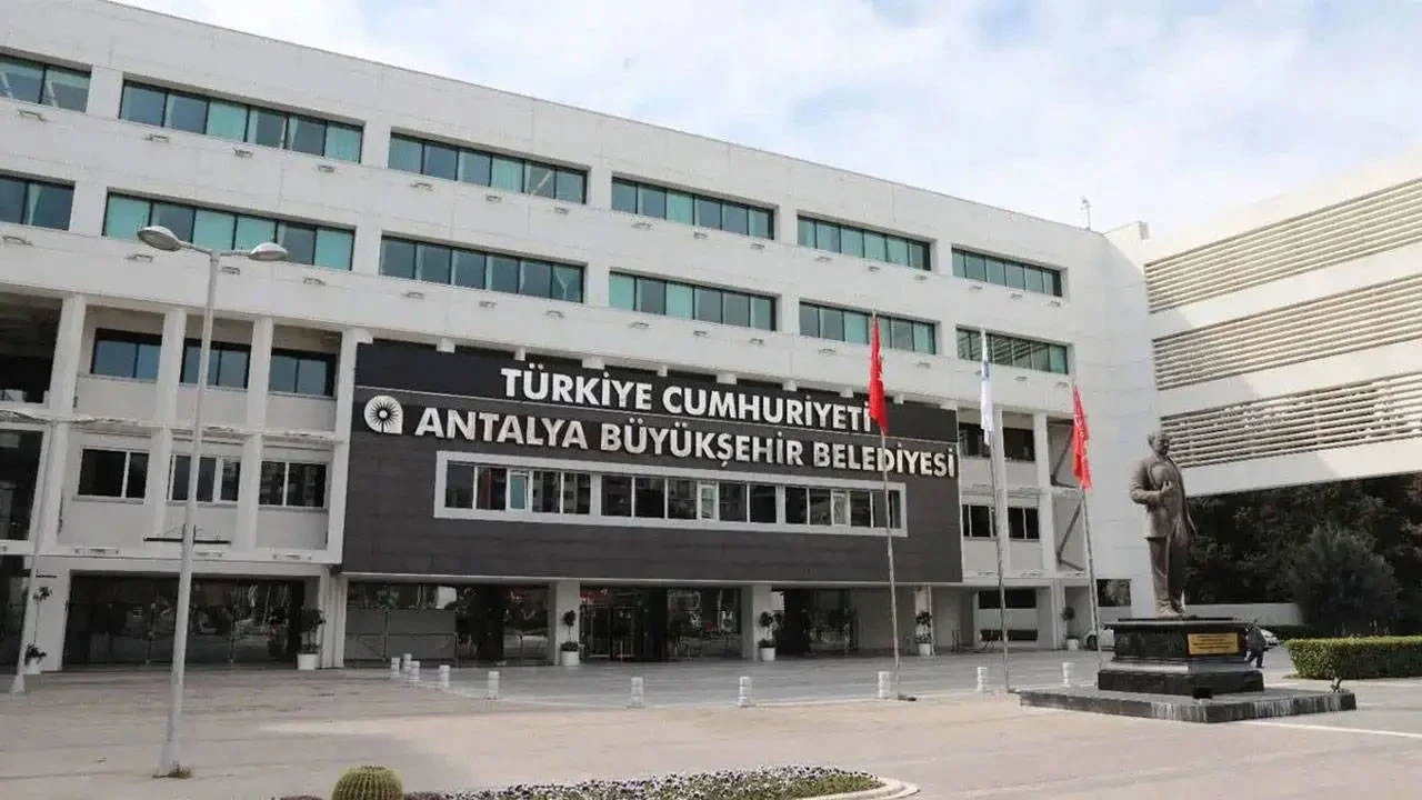 Antalya Buyuksehirden Altintastaki Imar Ruhsati Iddialarina Rest (1)