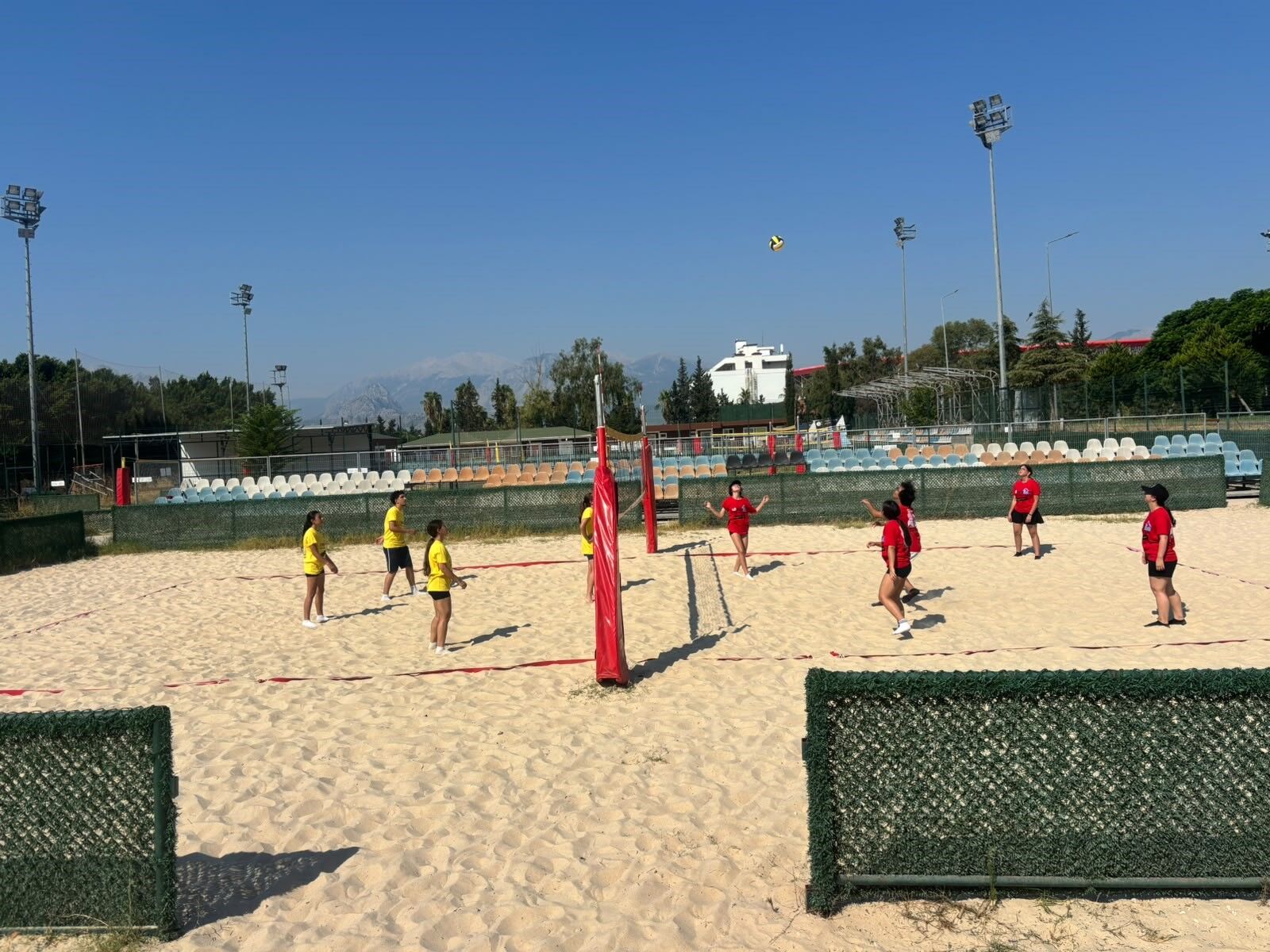 Antalya Lösev Öğrencilerle Yaz Boyunca Bir Araya Geldi (6)