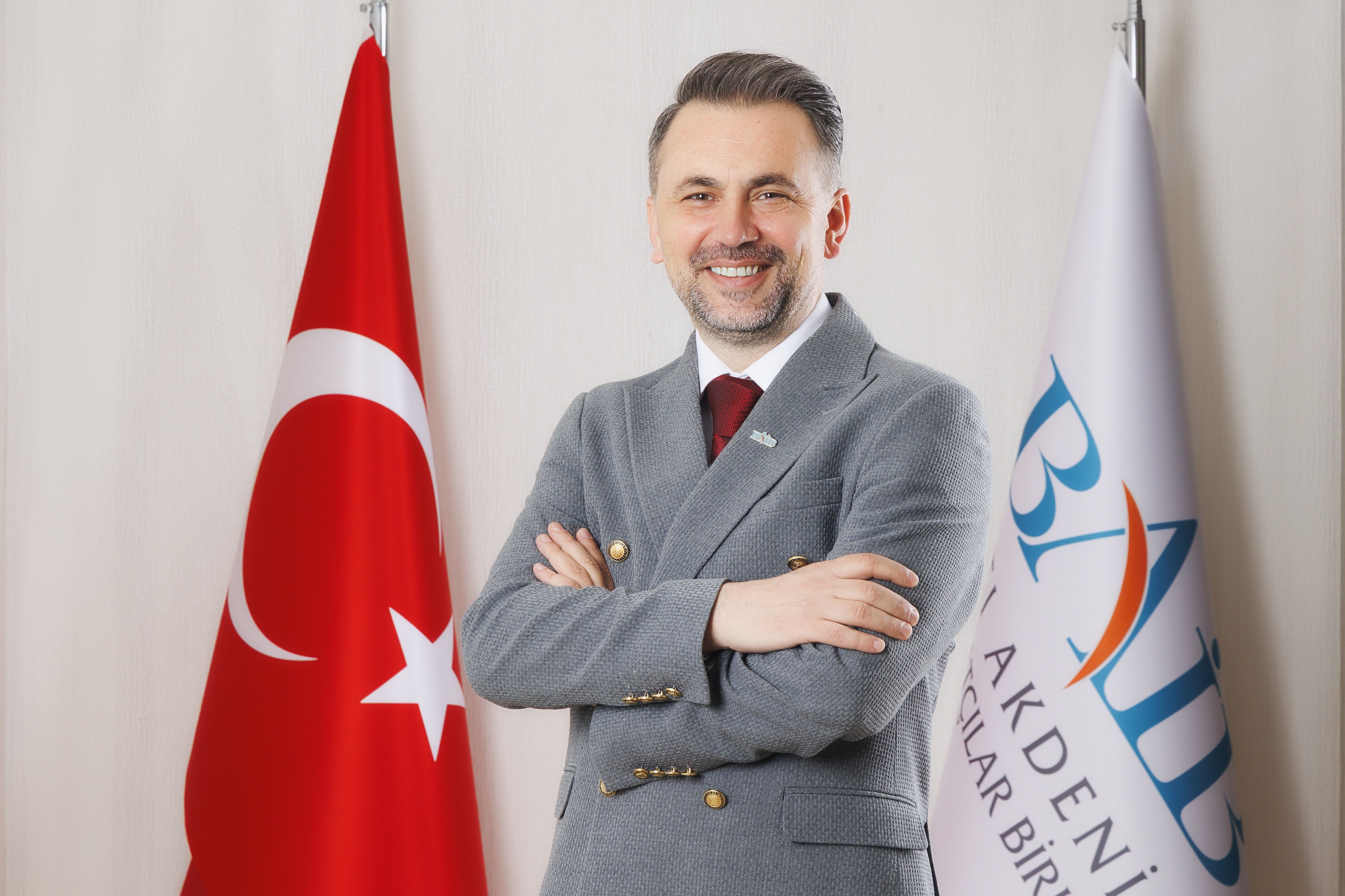 Antalya’da 2 Milyar Dolarlık Ihracat Hedef Için Geri Sayım Başladı (1)