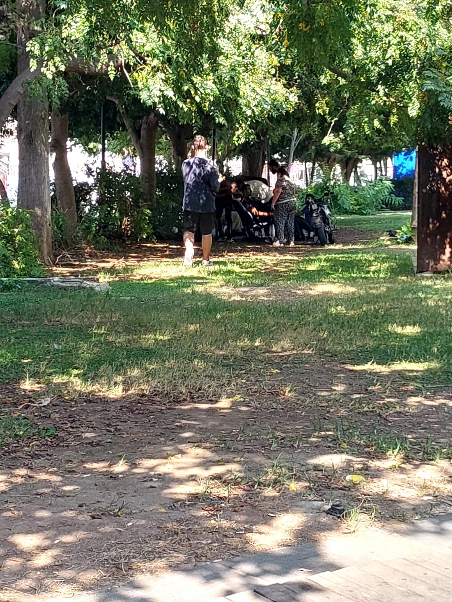 Antalya’da Emeklilerin Buluşma Noktası Kaderine Terk Edildi (12)