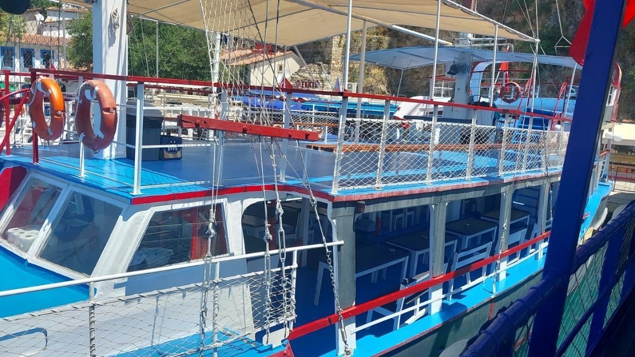 Antalya’da Gezi Tekneleri Ne Kadar Güvenli (6)