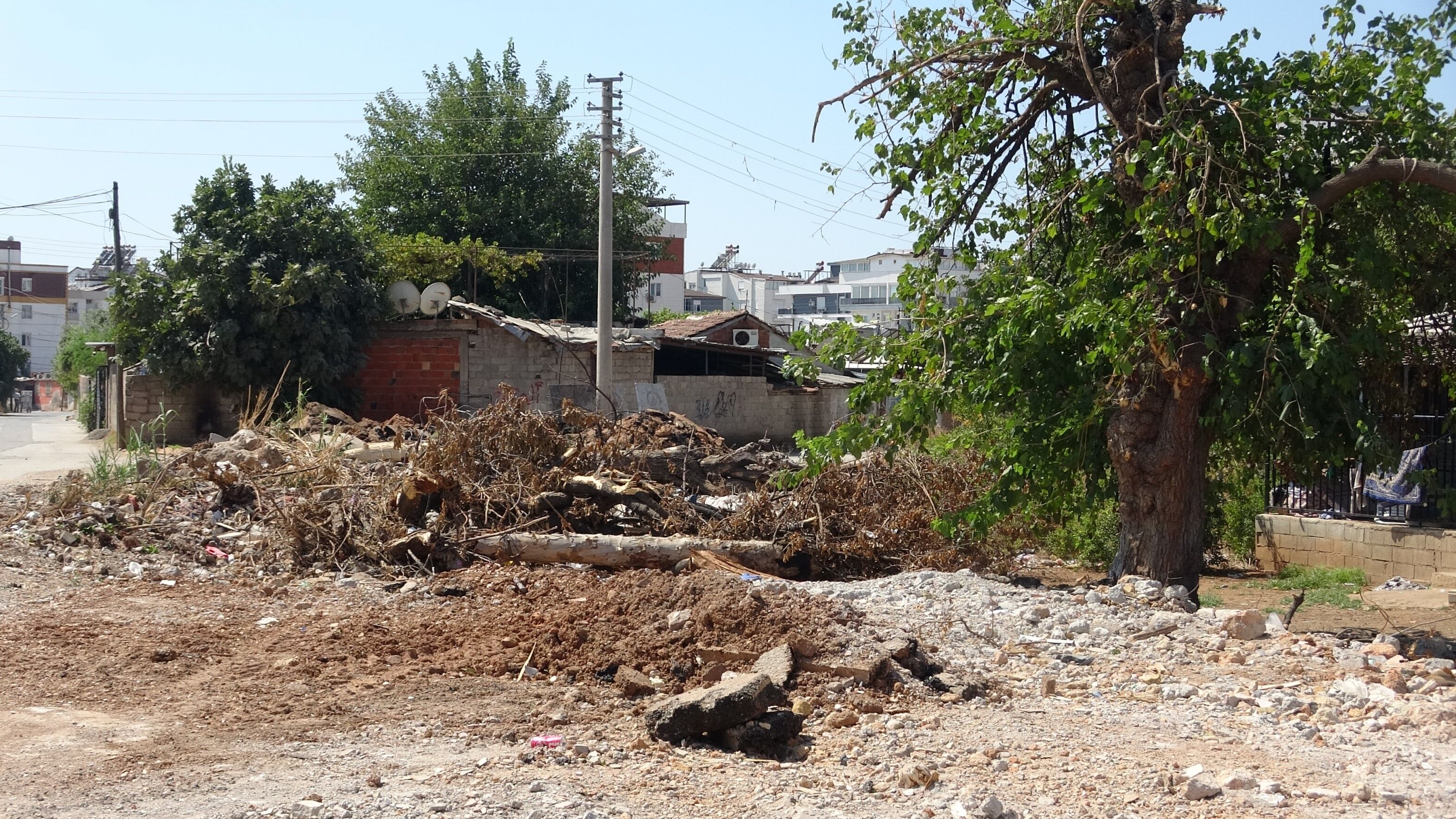 Antalya’da Girilmekten Korkulan Mahalleye Huzur Geldi (5)