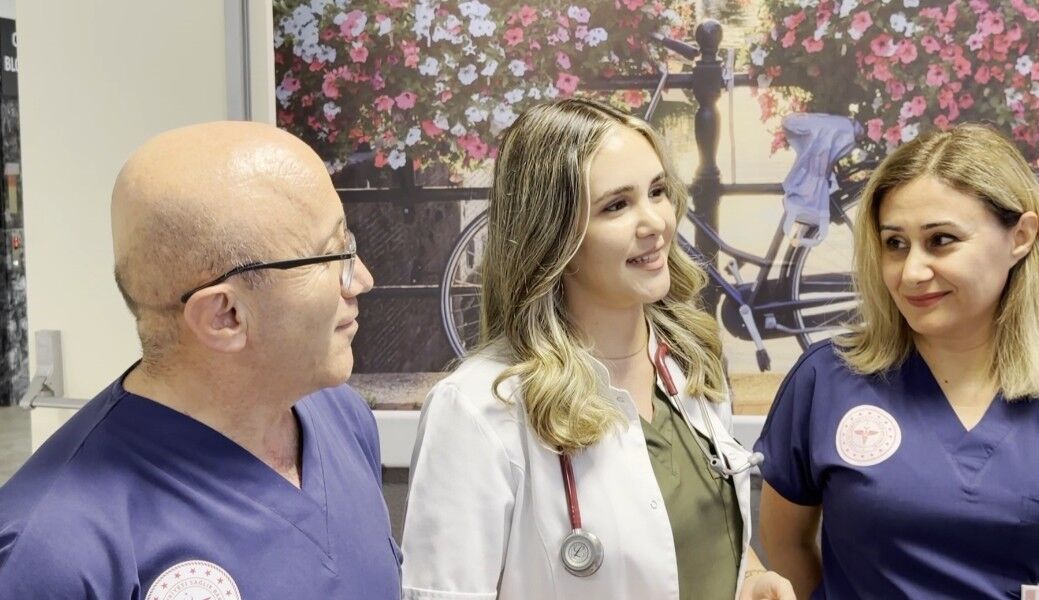 Antalya’da Hastane Koridorlarında Başlayan Hikâye Doktorlukla Taçlandı (2)