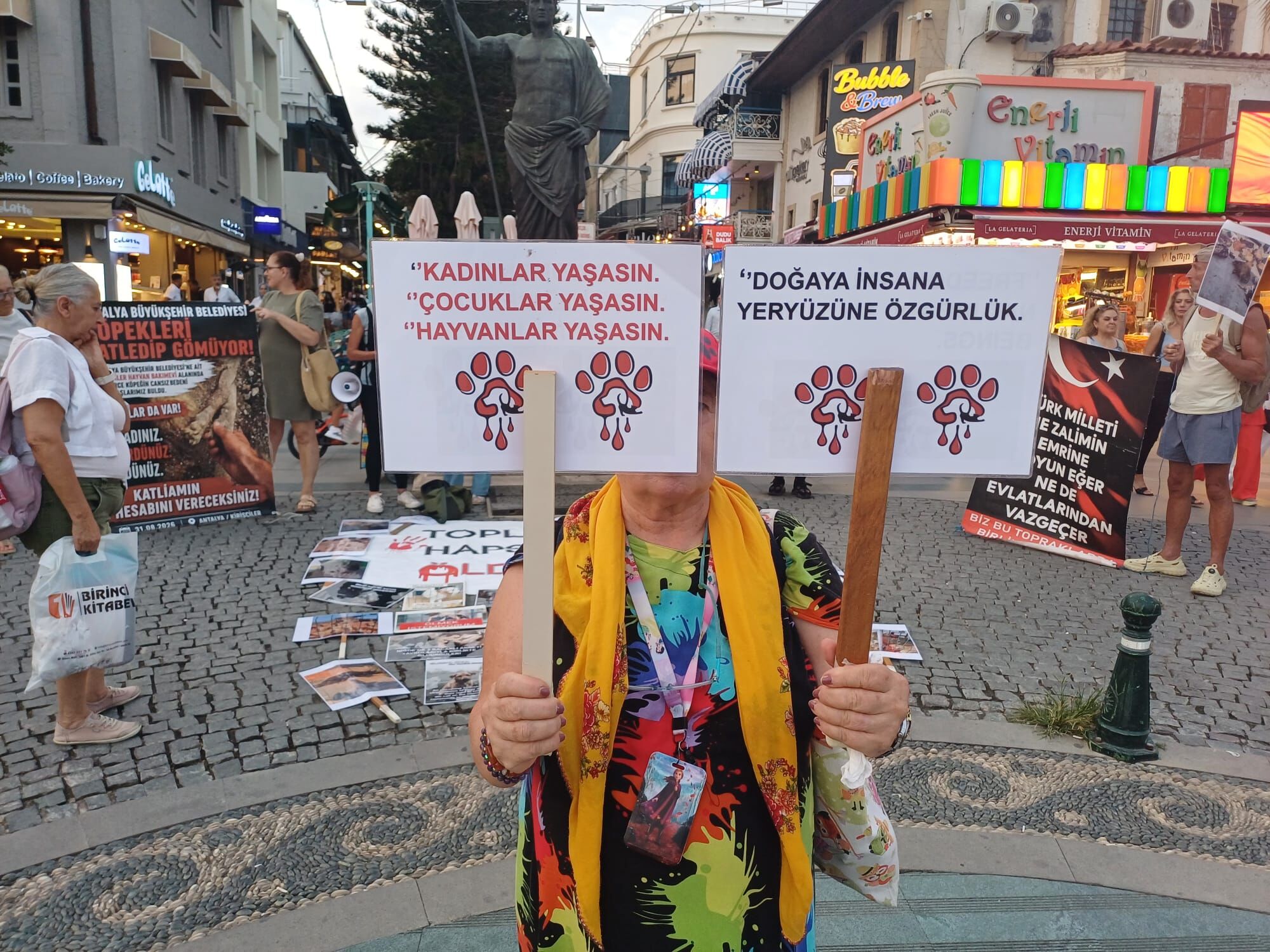 Antalya’da Kuşlar Ölüyor Yetkililer Sessizliğe Gömüldü (4)