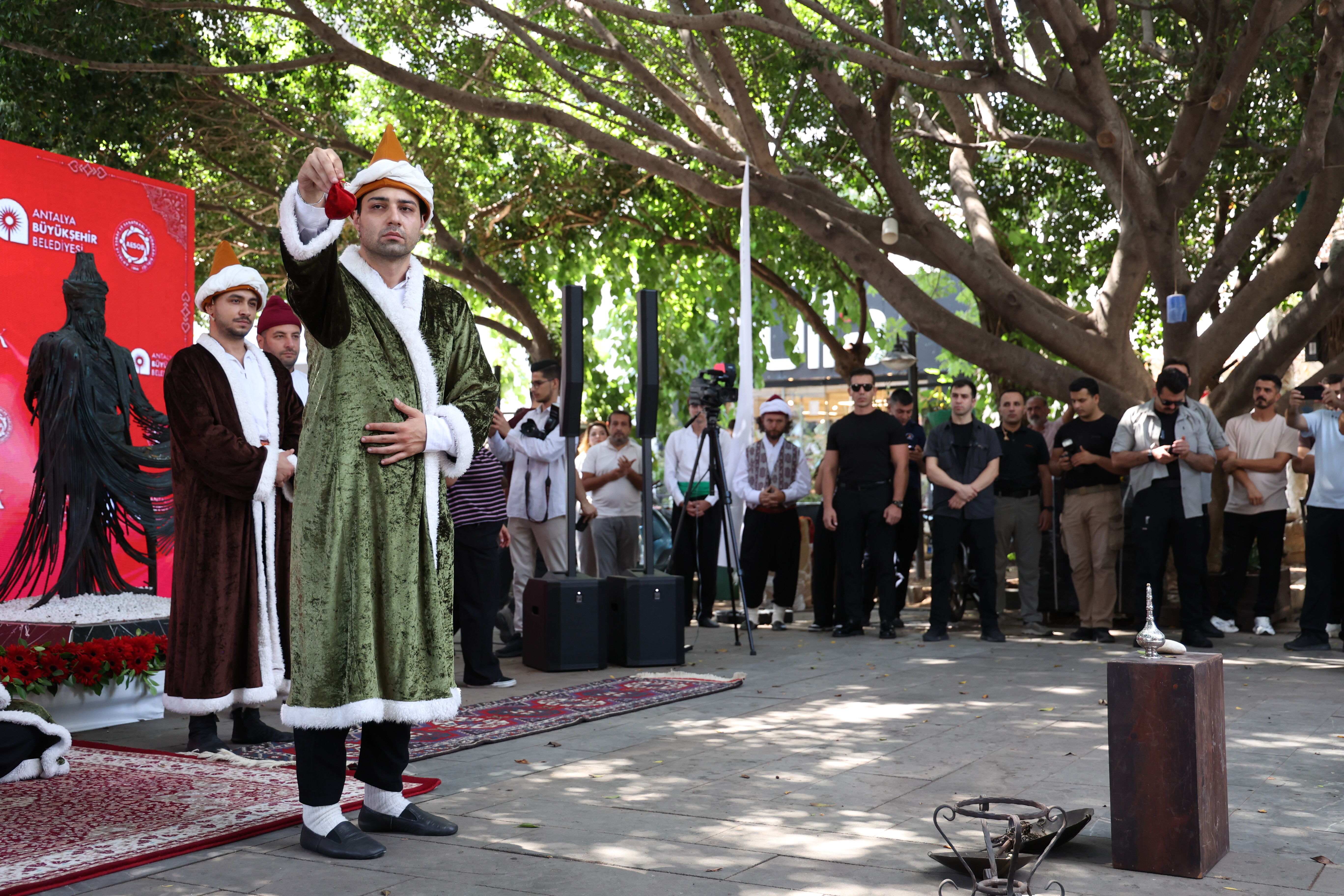 Antalya’da Yılın Ahisi Belli Oldu (2)