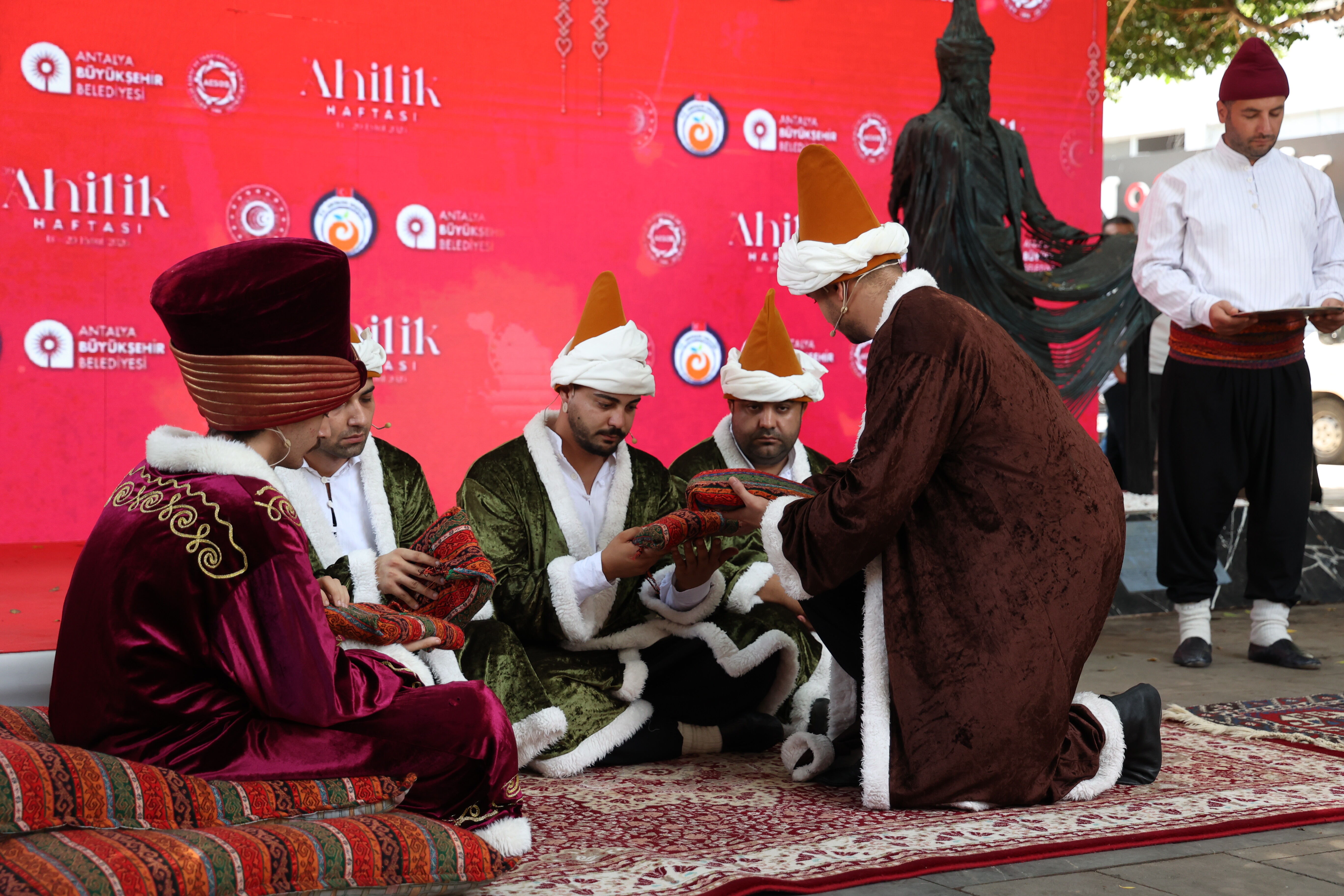Antalya’da Yılın Ahisi Belli Oldu (3)