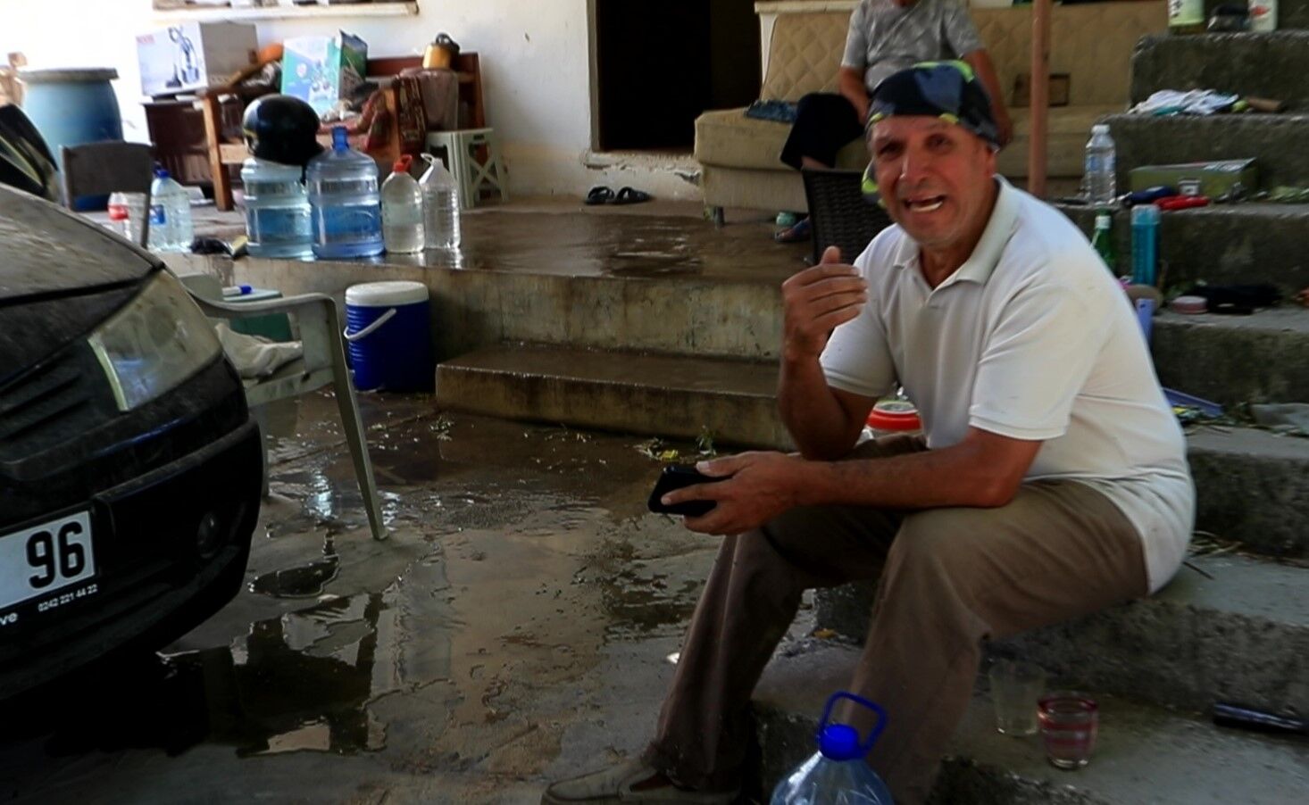 Antalya’da Yürek Yakan Yangın! 9 Ay Boyunca Kaybettiği Babasının Yadigarı Kül Oldu (1)