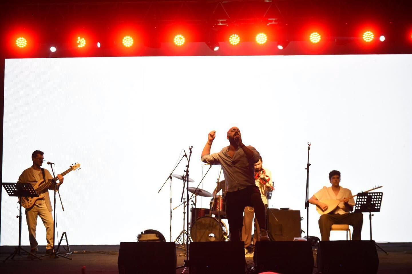 Antalya’daki Festivalde “O Ses Türkiye” Rüzgarı (1)