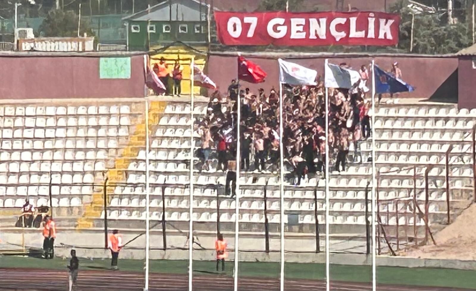 Antalyaspor Bandirma Maci (1)-1