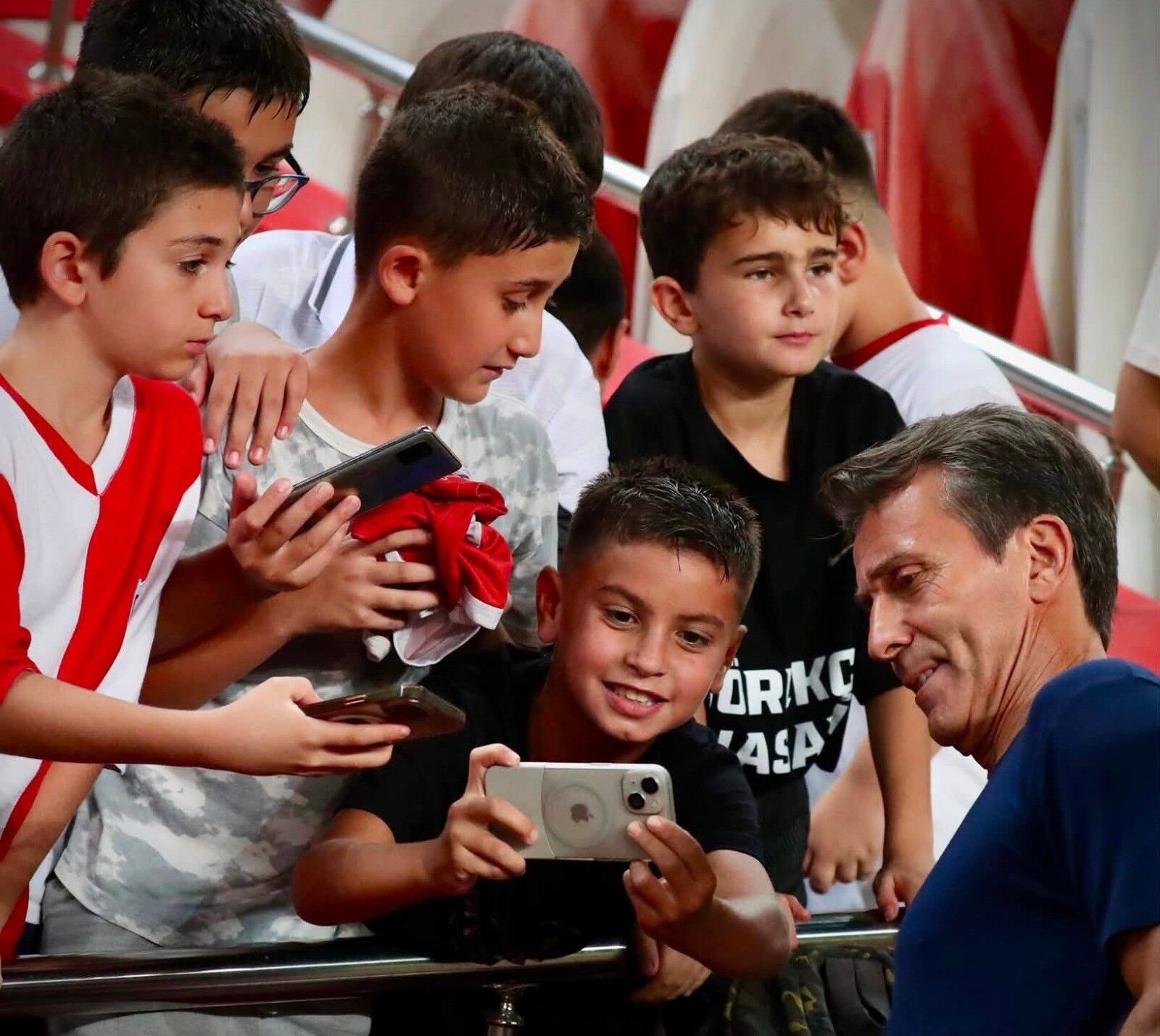 Antalyaspor’da Bülent Korkmaz Ile Yollar Ayrılıyor (2)