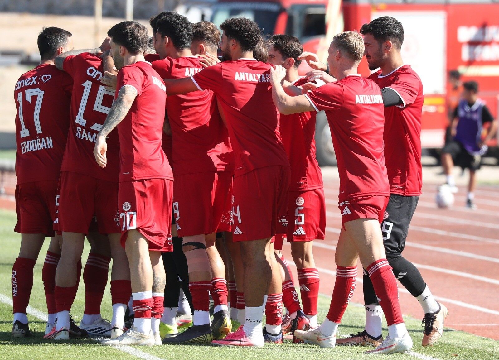 Antalyaspor’da Hareketli Saatler! Nuno Da Costa’nin Lisansı Çıktı (2)