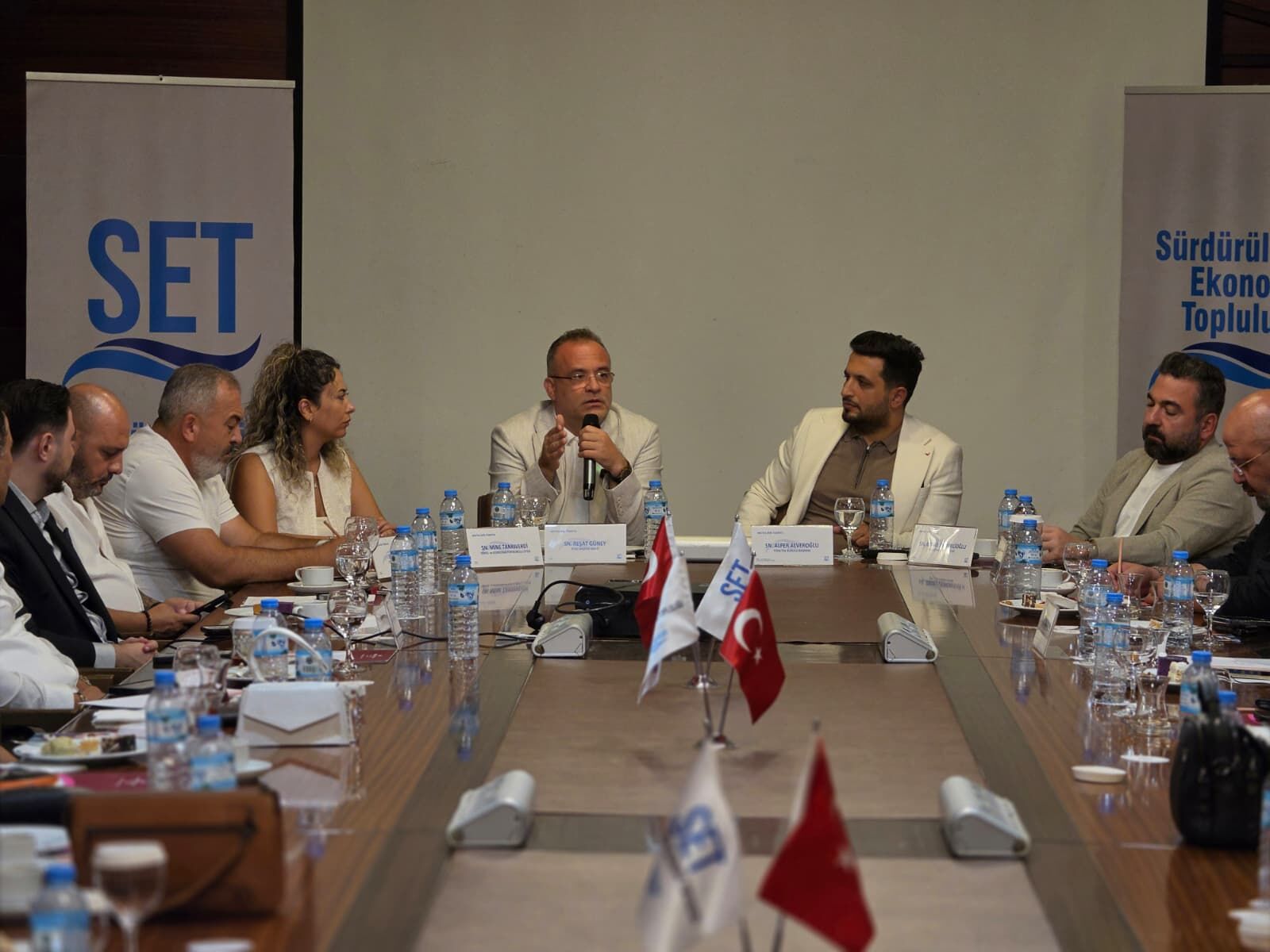 Atso Başkan Adayı Reşat Güney Açıkladı! Atso Otoparkı Otel Olacak (2)