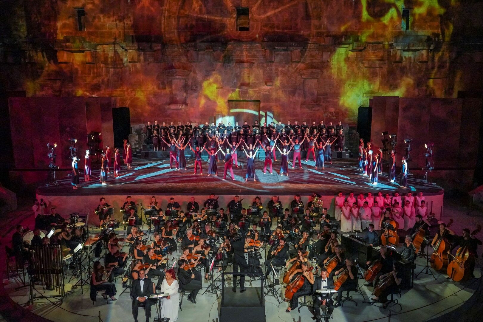 “Carmına Burana” Antalya’yı Büyüledi (4)