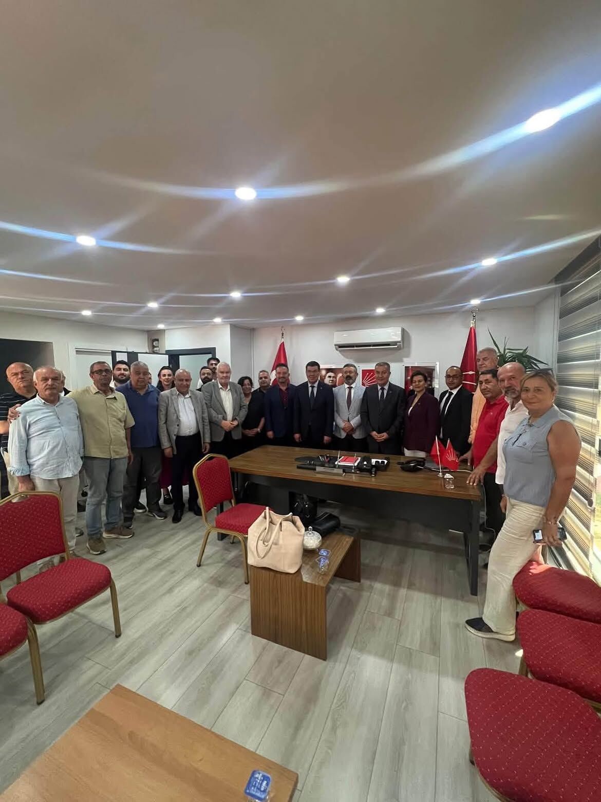 Hasan Sahinden Dikkat Ceken Mesaj Sokak Destek Veriyor (1)