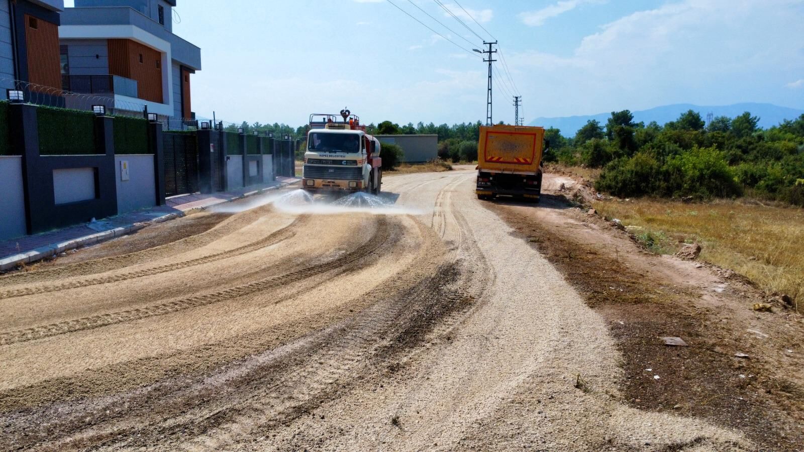 Kepez Belediyesi Aktoprak Mahallesi’nin Yolları Için Düğmeye Bastı (2)