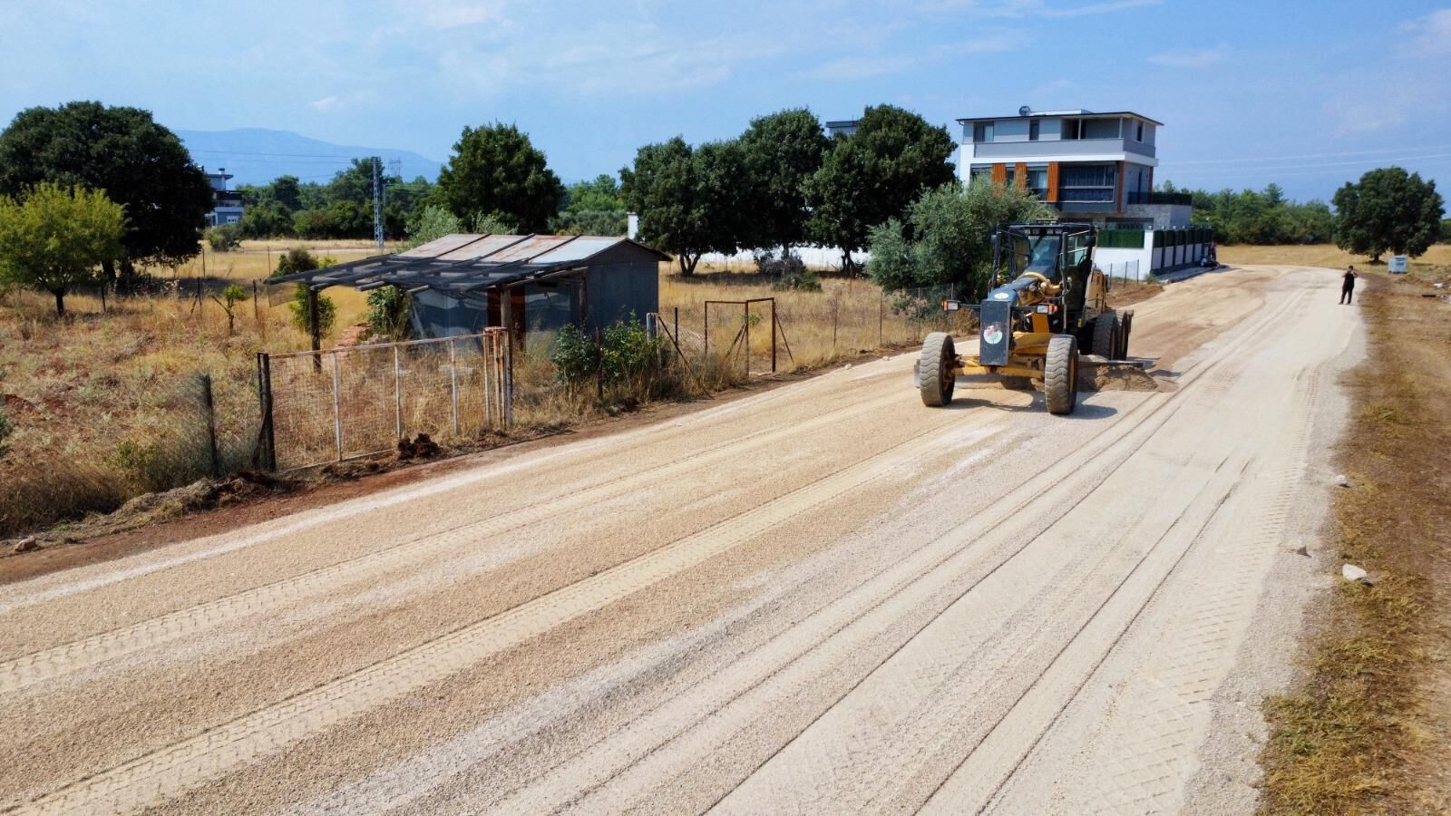 Kepez Belediyesi Aktoprak Mahallesi’nin Yolları Için Düğmeye Bastı (3)