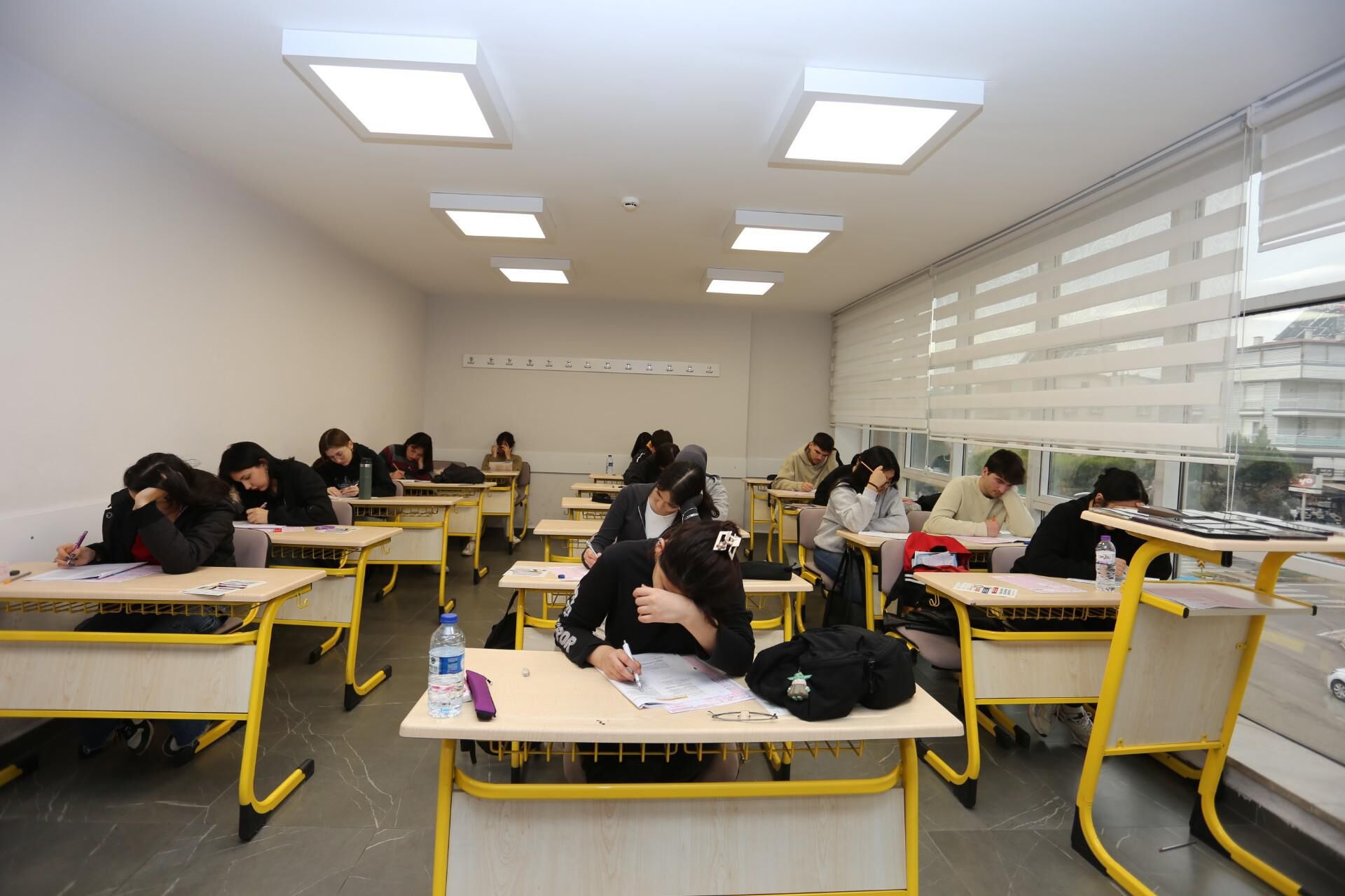 Kepez Belediyesi’nin Eğitim Kurslarında Büyük Başarı! (1)