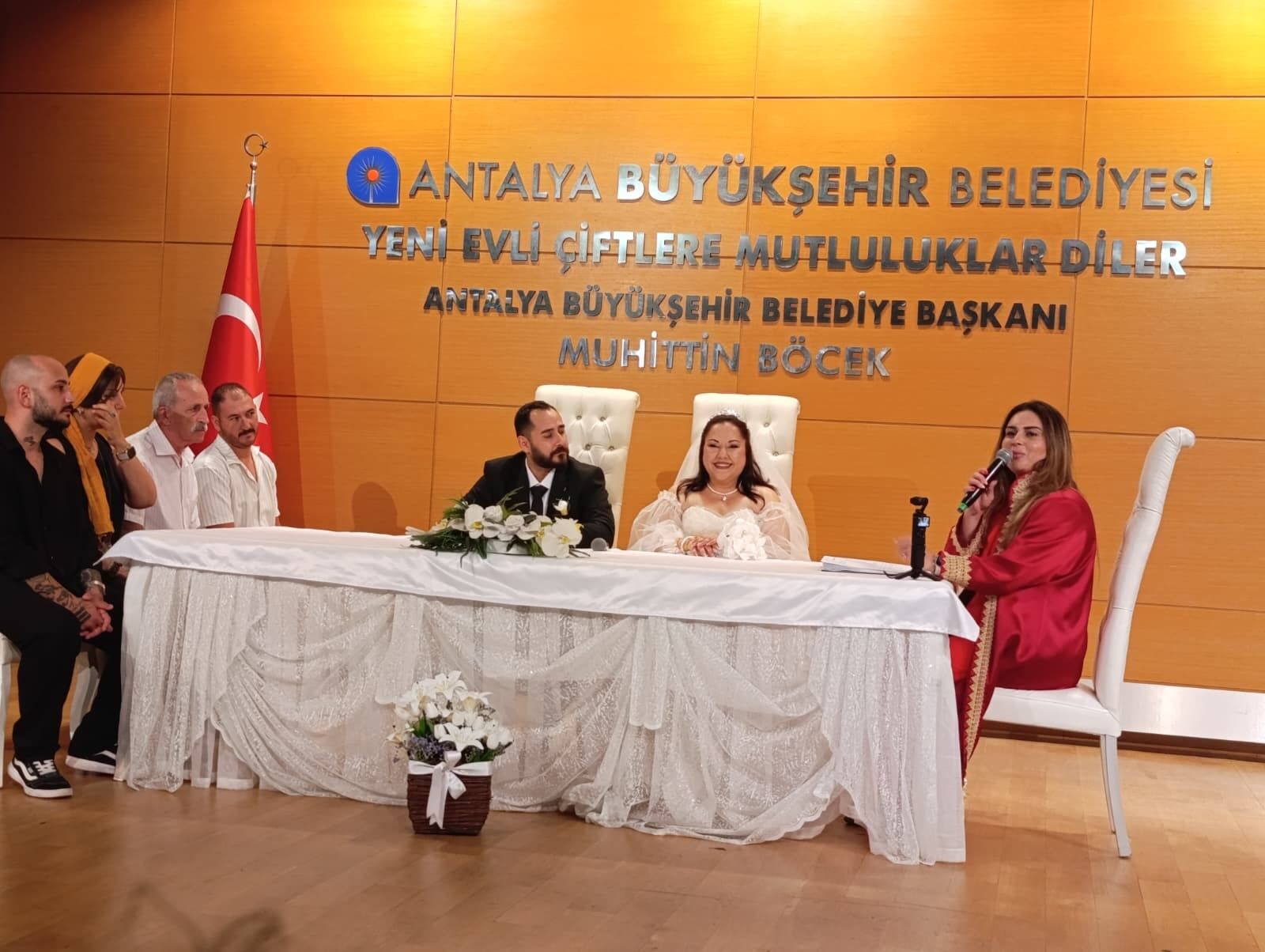 Köşe Yazarlarımız Hayatlarını Birleştirdi (10)